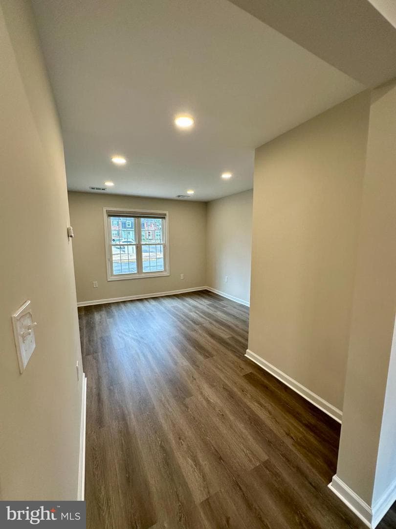 6101 Hil Mar Drive photo 8