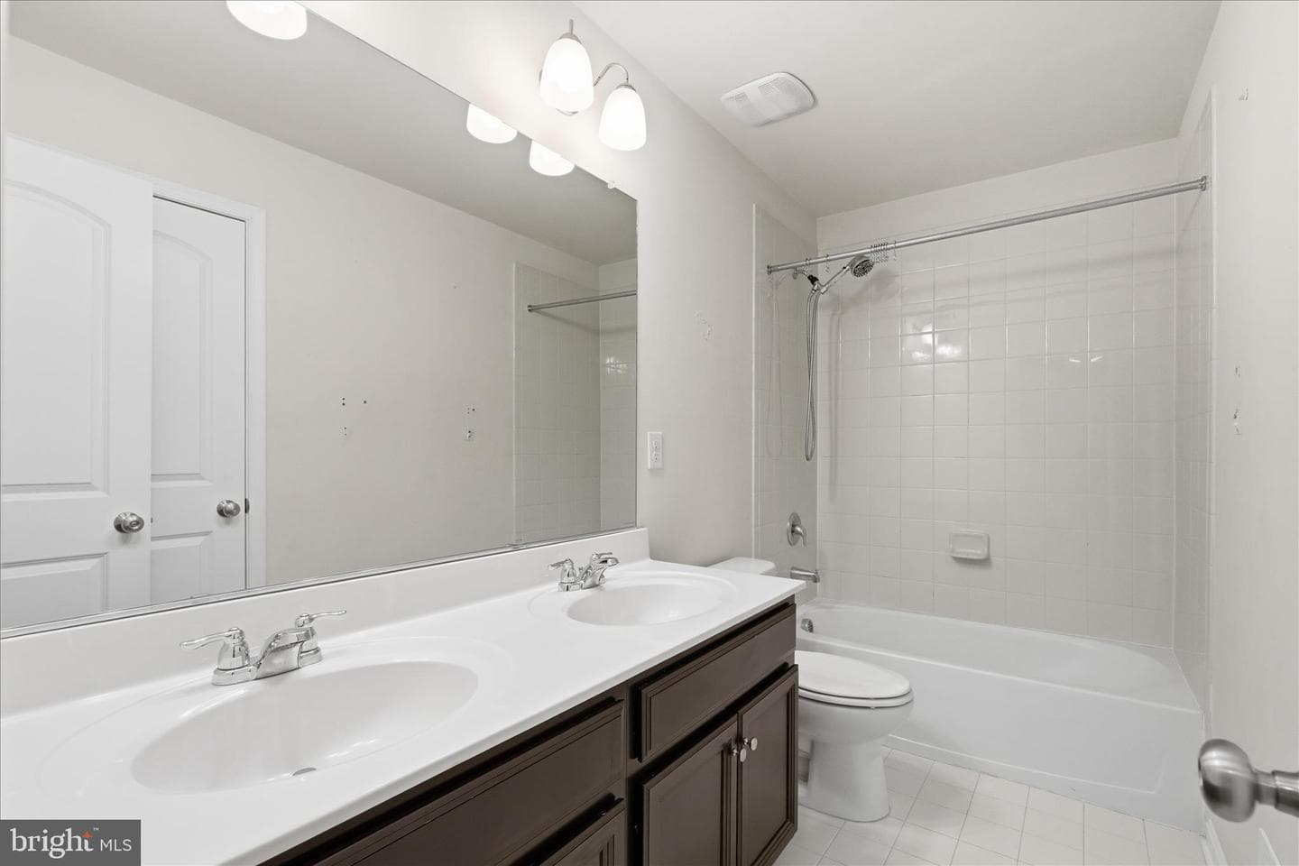 9511 Smithview Place photo 29