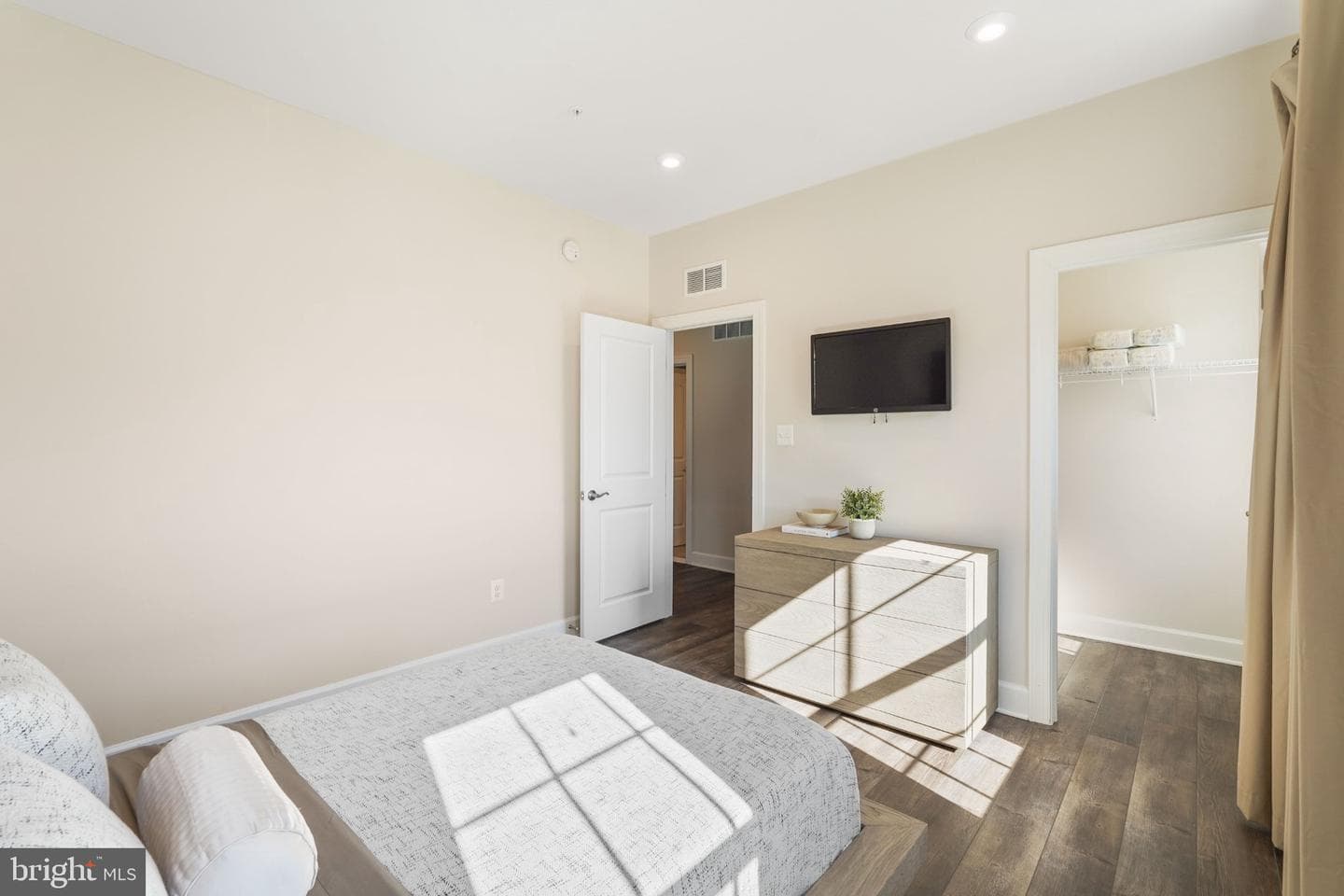 12304 Welford Manor Drive photo 42