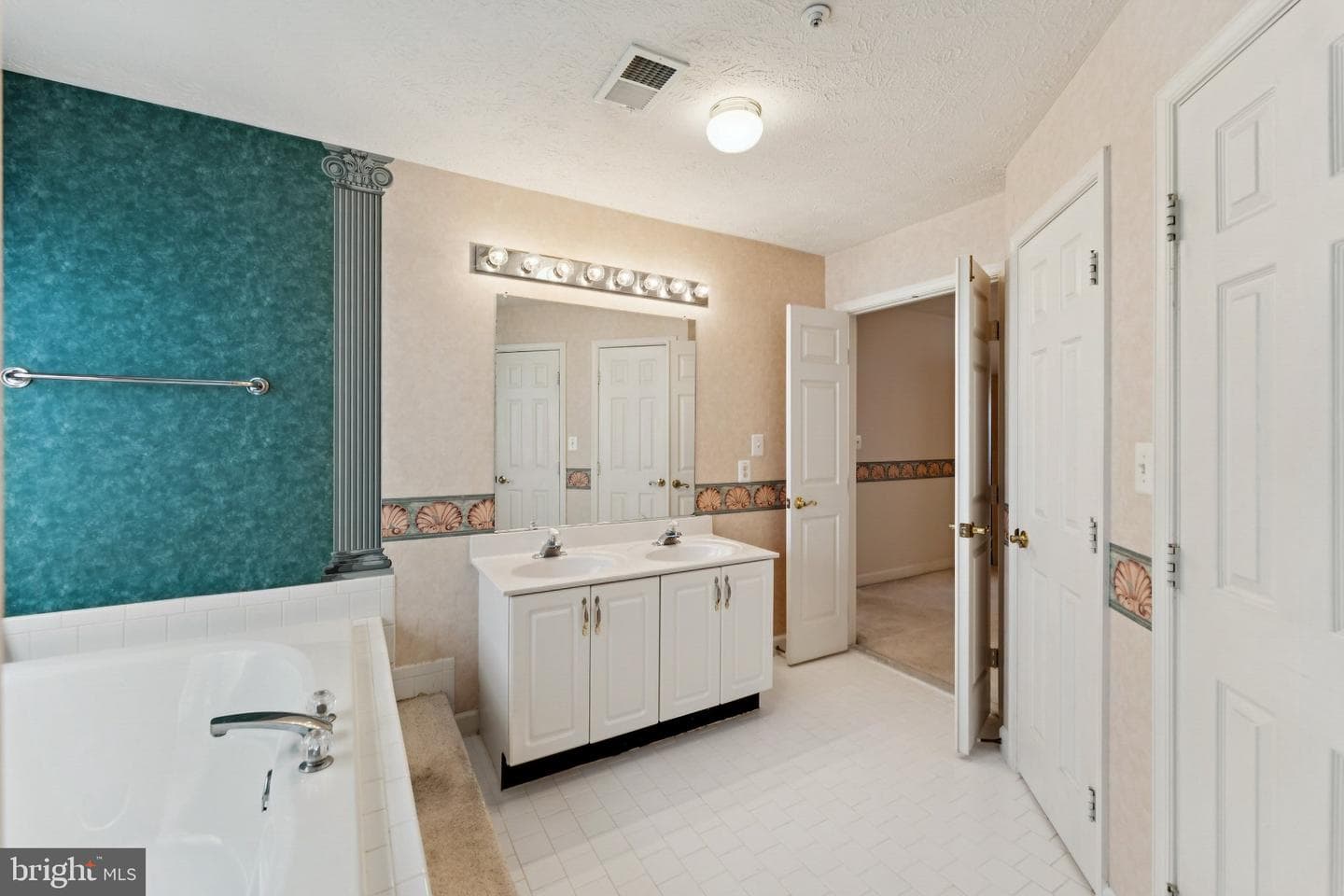 11005 Ibis Lane photo 33