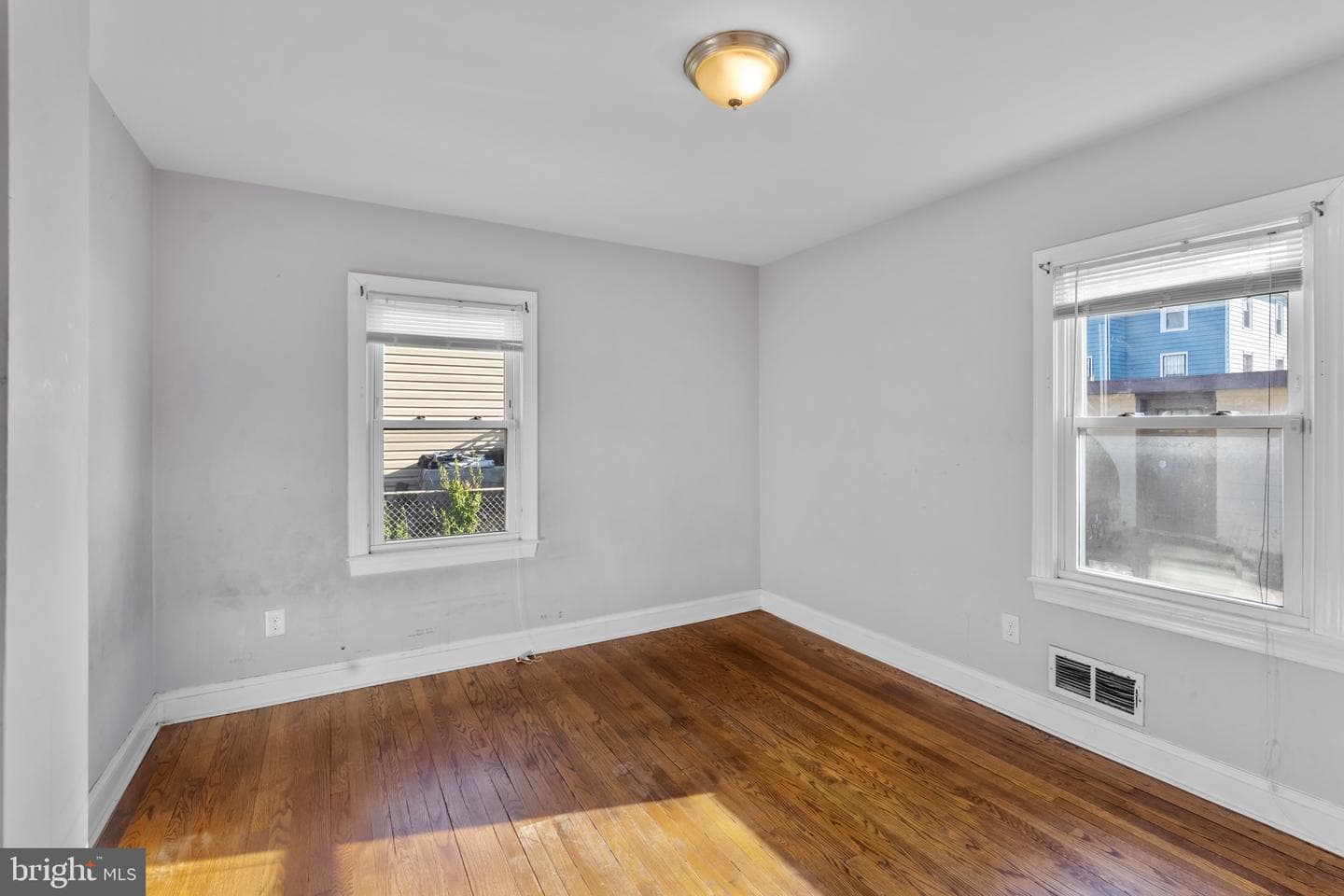 410 70th Street photo 18