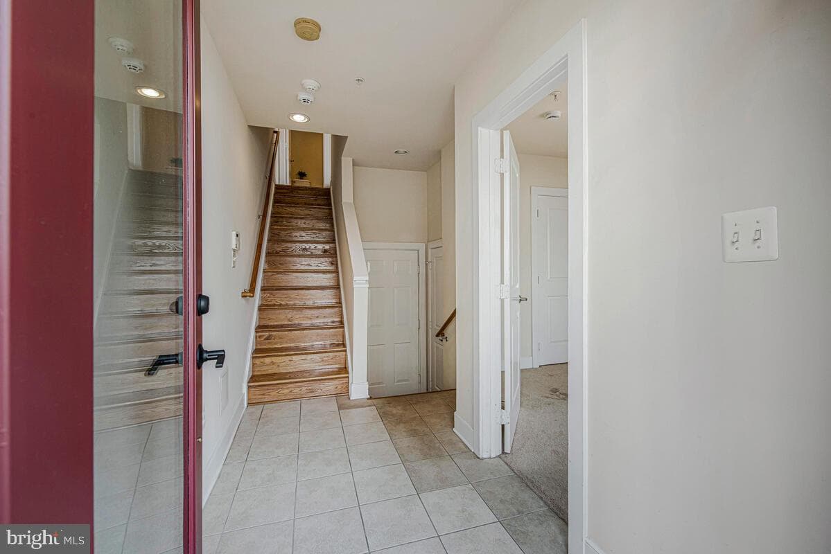 5701 44th Avenue photo 9