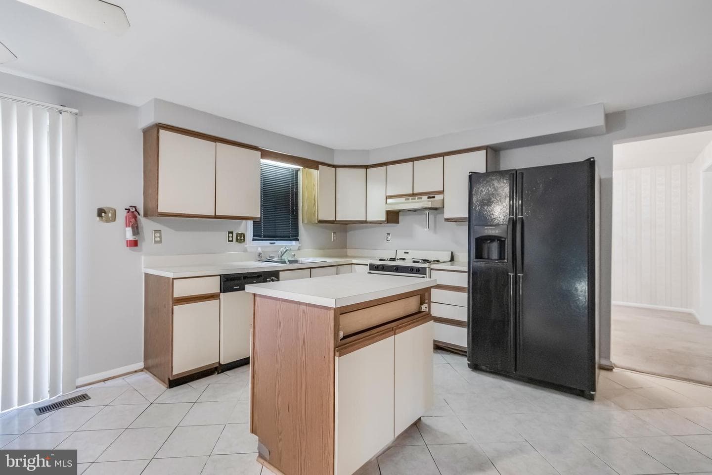 5308 Woodland Boulevard photo 2