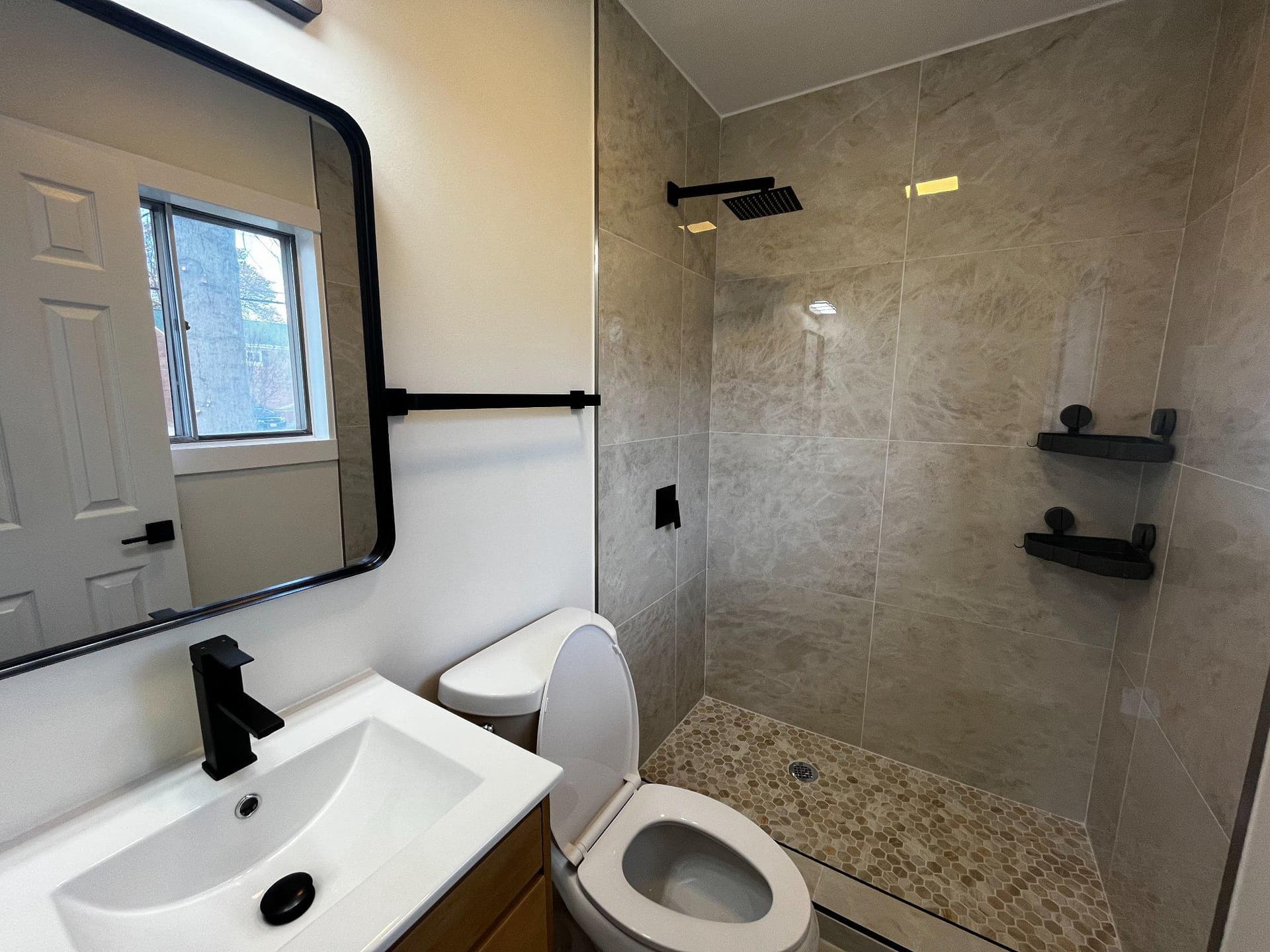 4105 Norcross photo 11