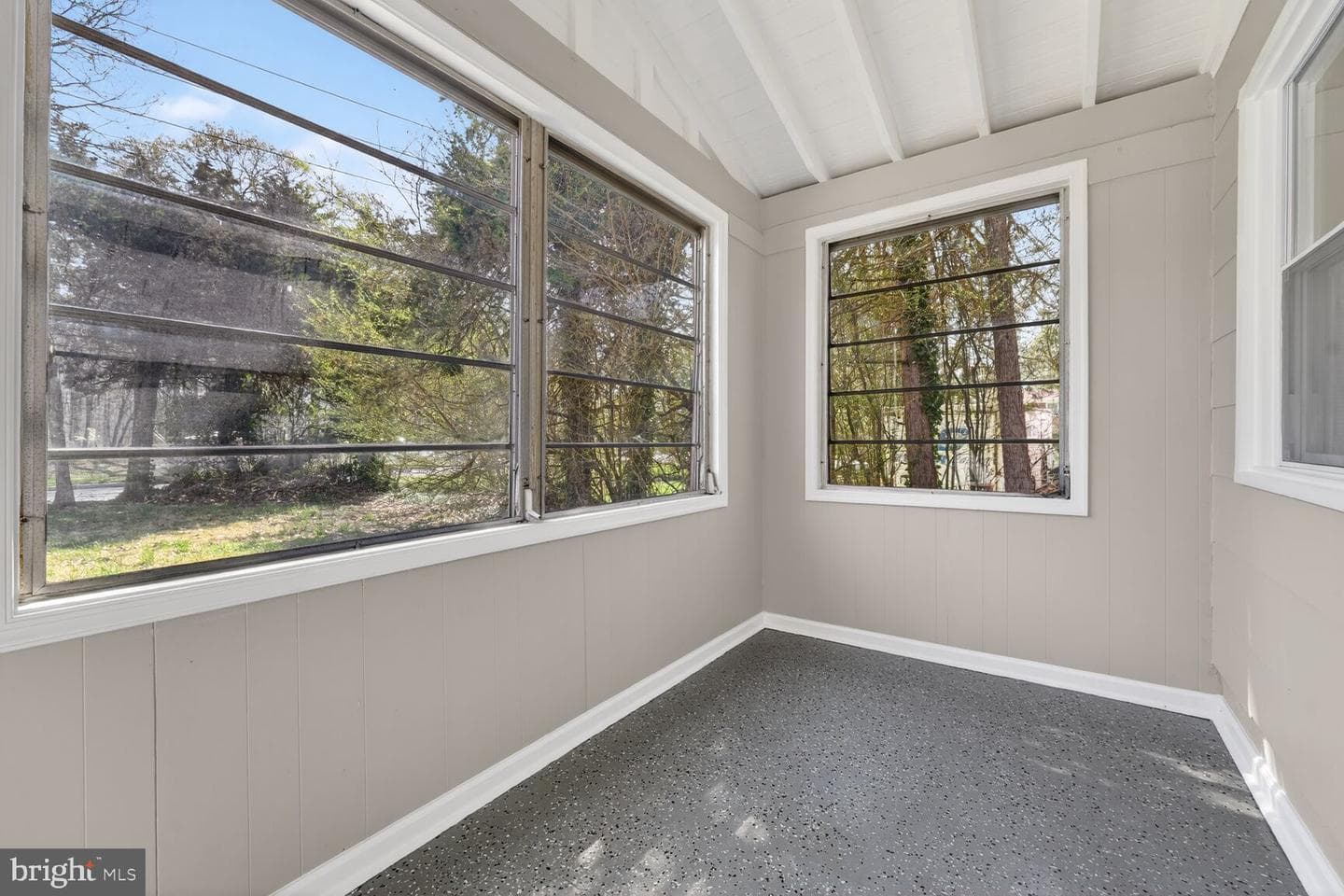 9329 Allentown Road photo 11