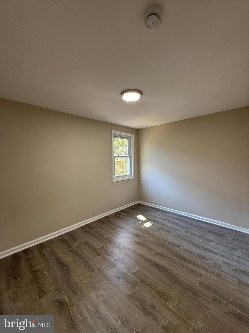 6809 Greenvale Parkway photo 15