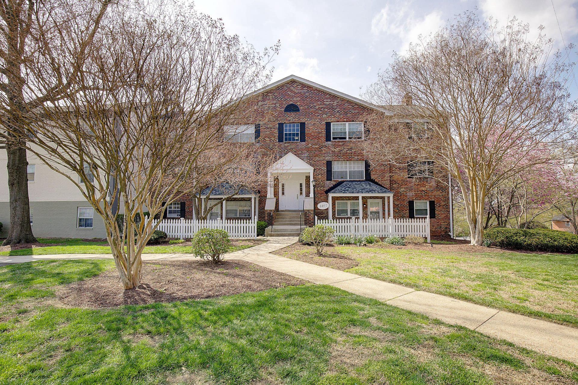 4407 Romlon Street #303 photo 2