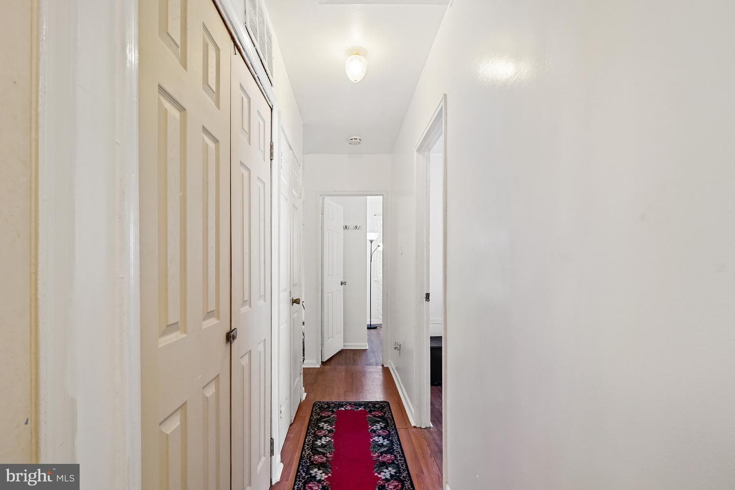7523 Greenleaf Road photo 24