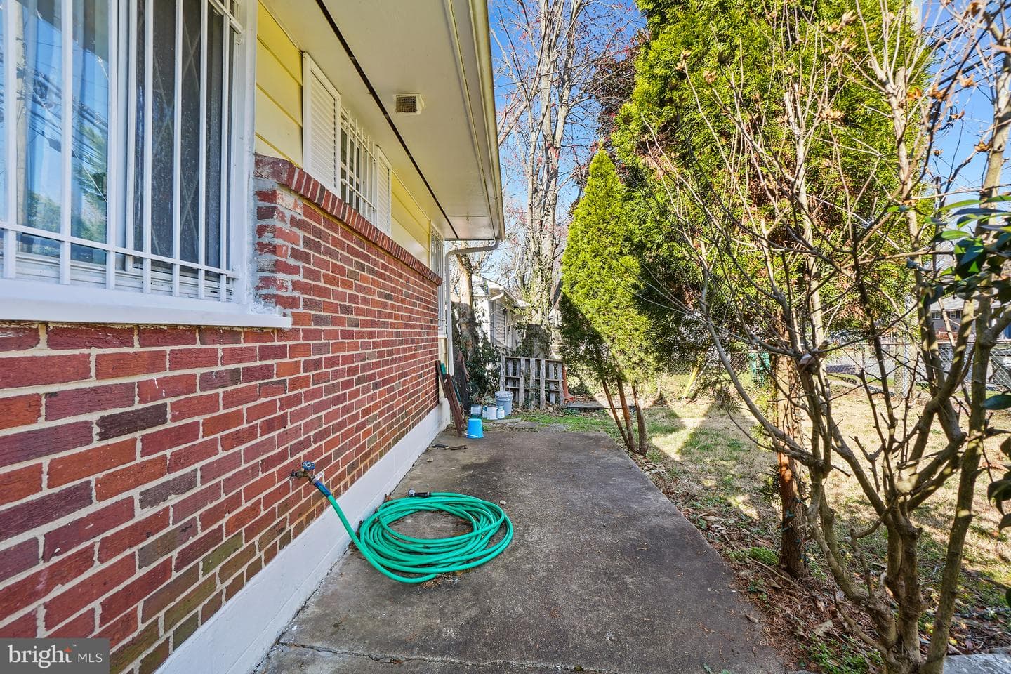 7523 Greenleaf Road photo 29
