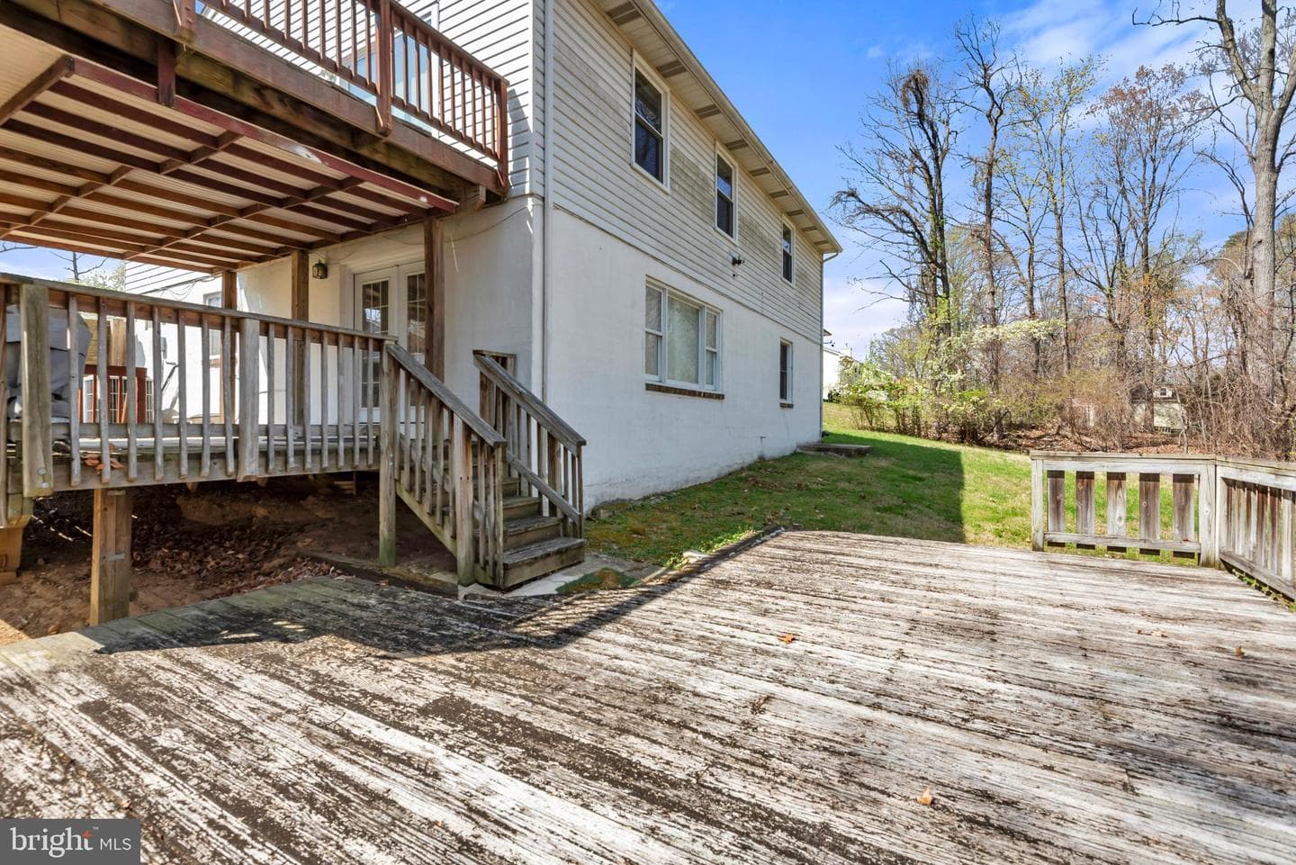 2012 Frontier Court photo 38