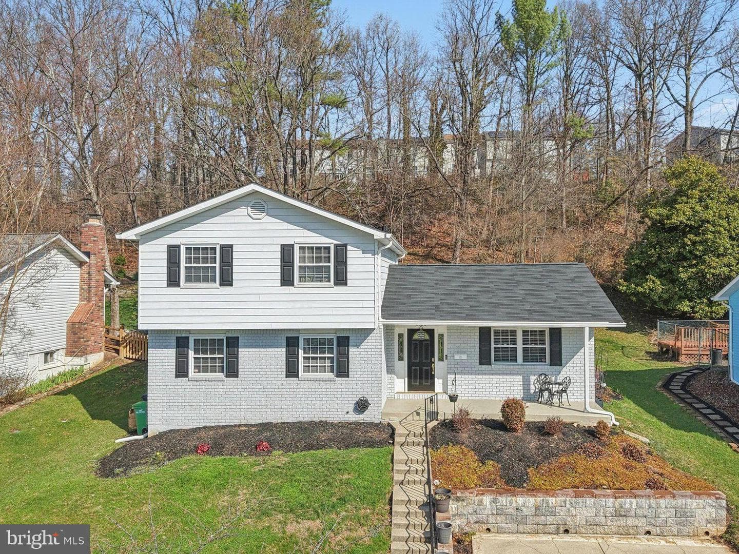 8406 Snowden Loop Court photo 56