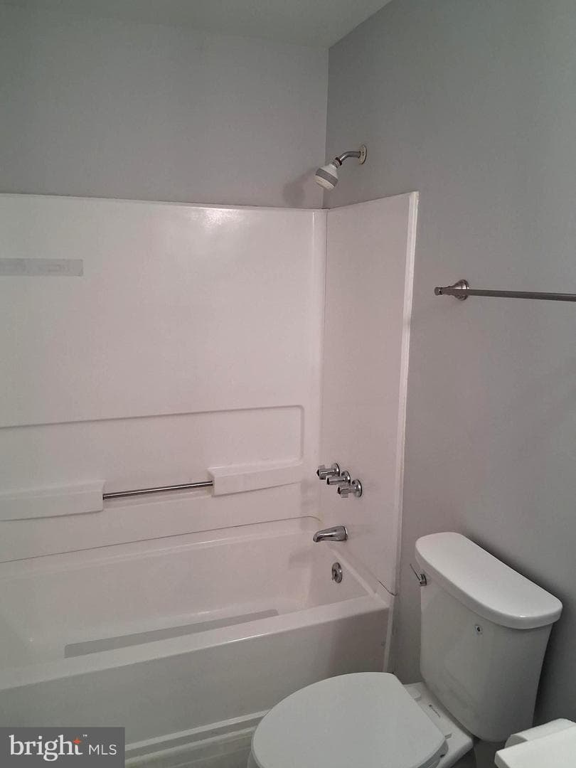 121 Firethorn Court #11-5 photo 26