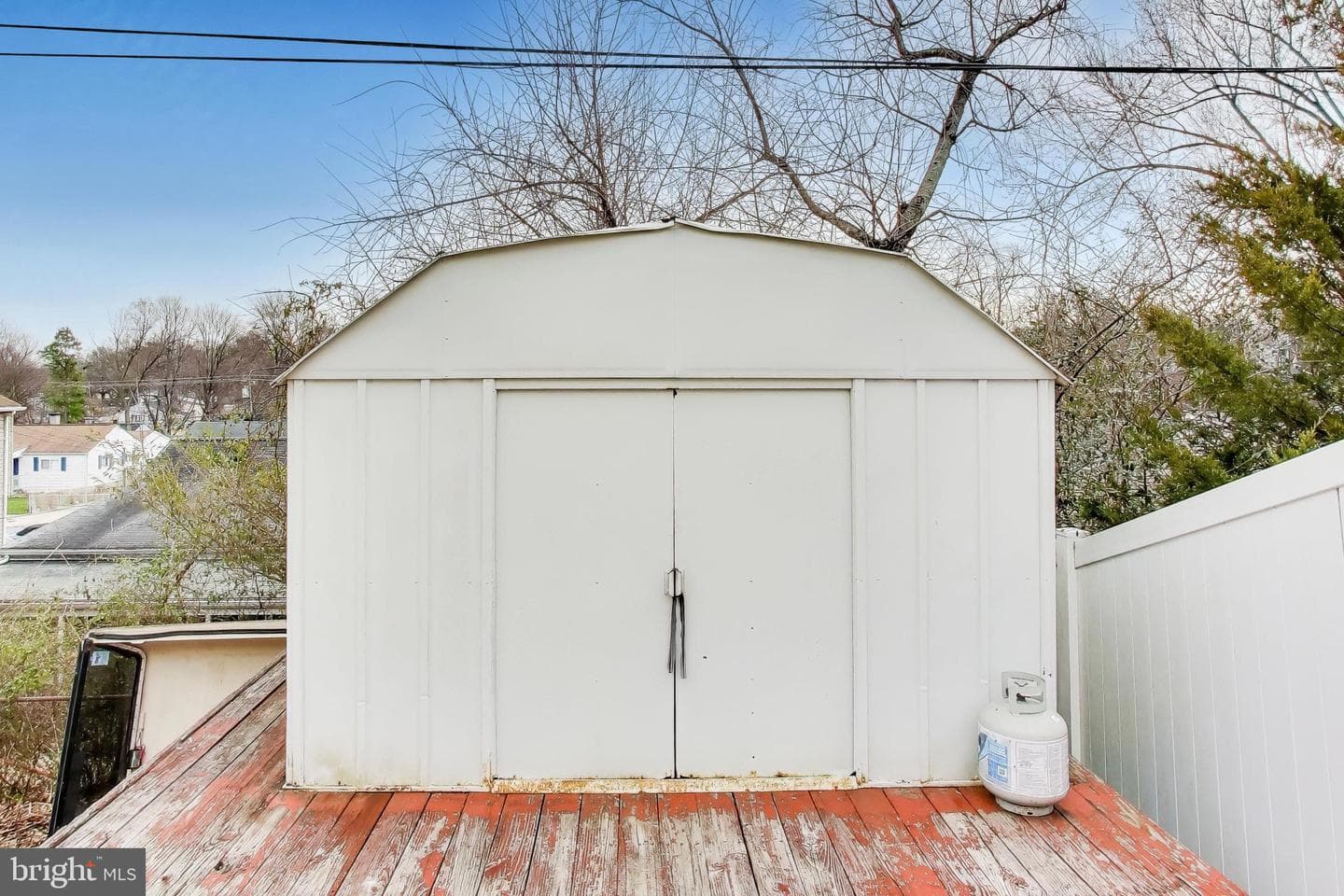 1028 Ward Street photo 38