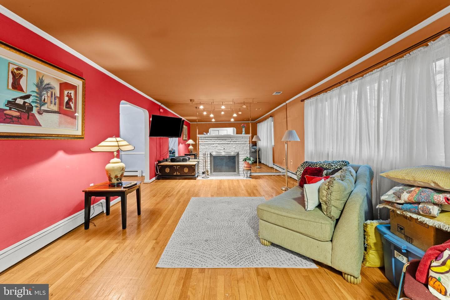 6805 Pamela Lane photo 2