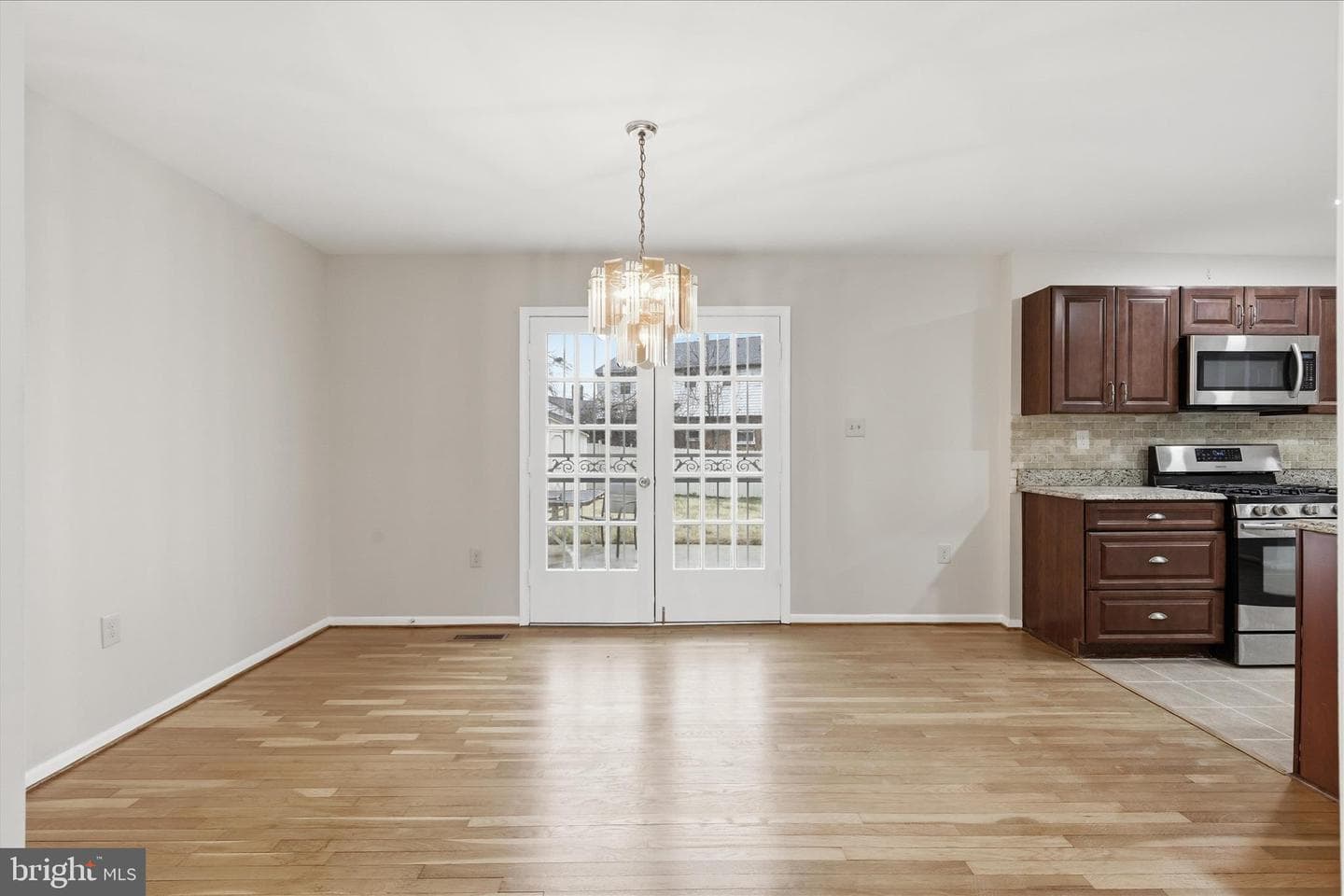 12802 Winona Drive photo 11