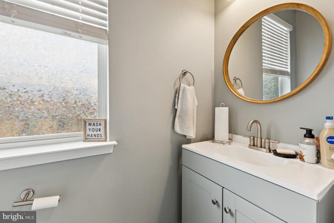 2707 Princess Victoria Way photo 20