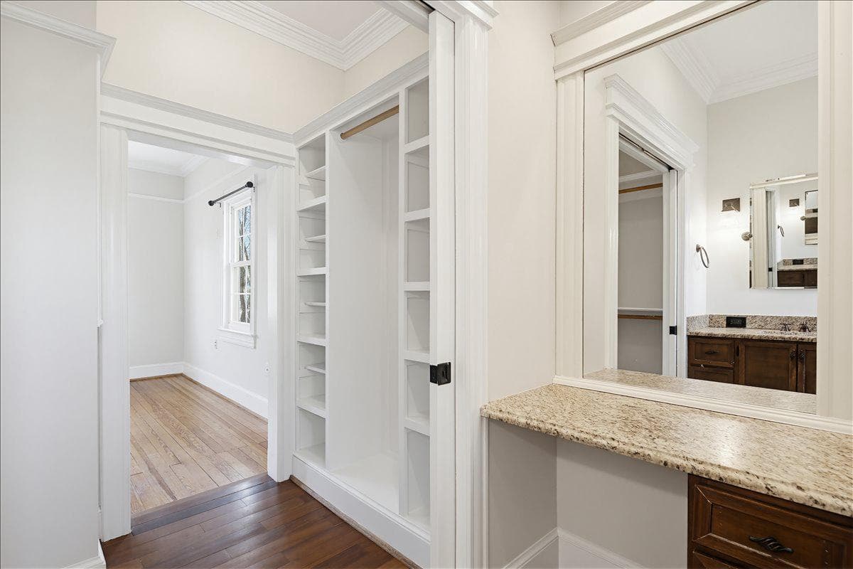 328 Laurel Avenue photo 31