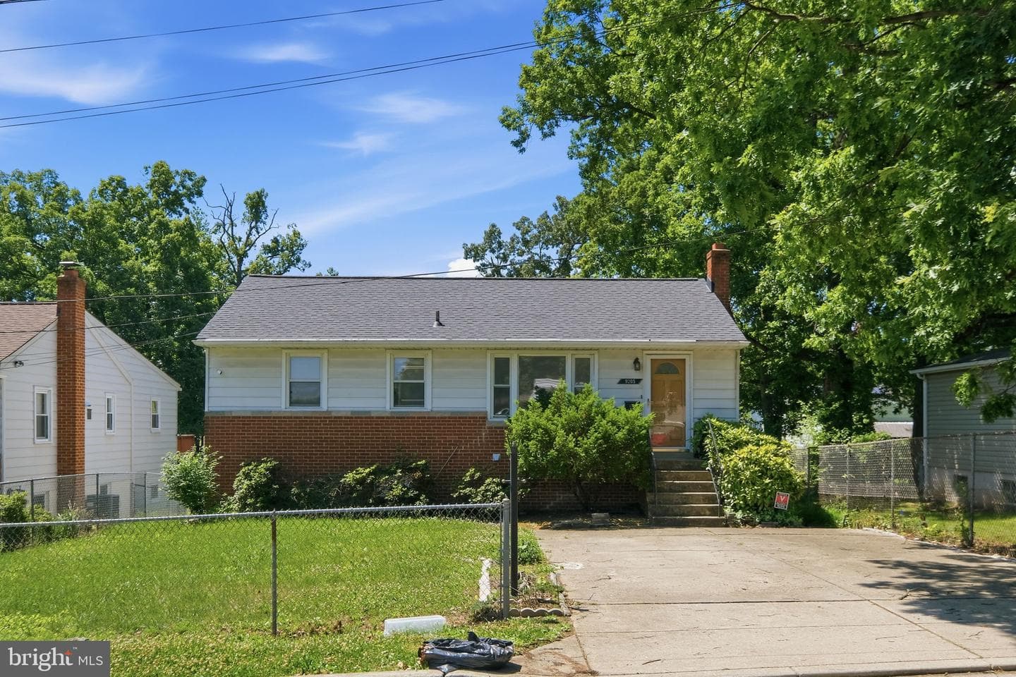 9205 4th Street photo 3