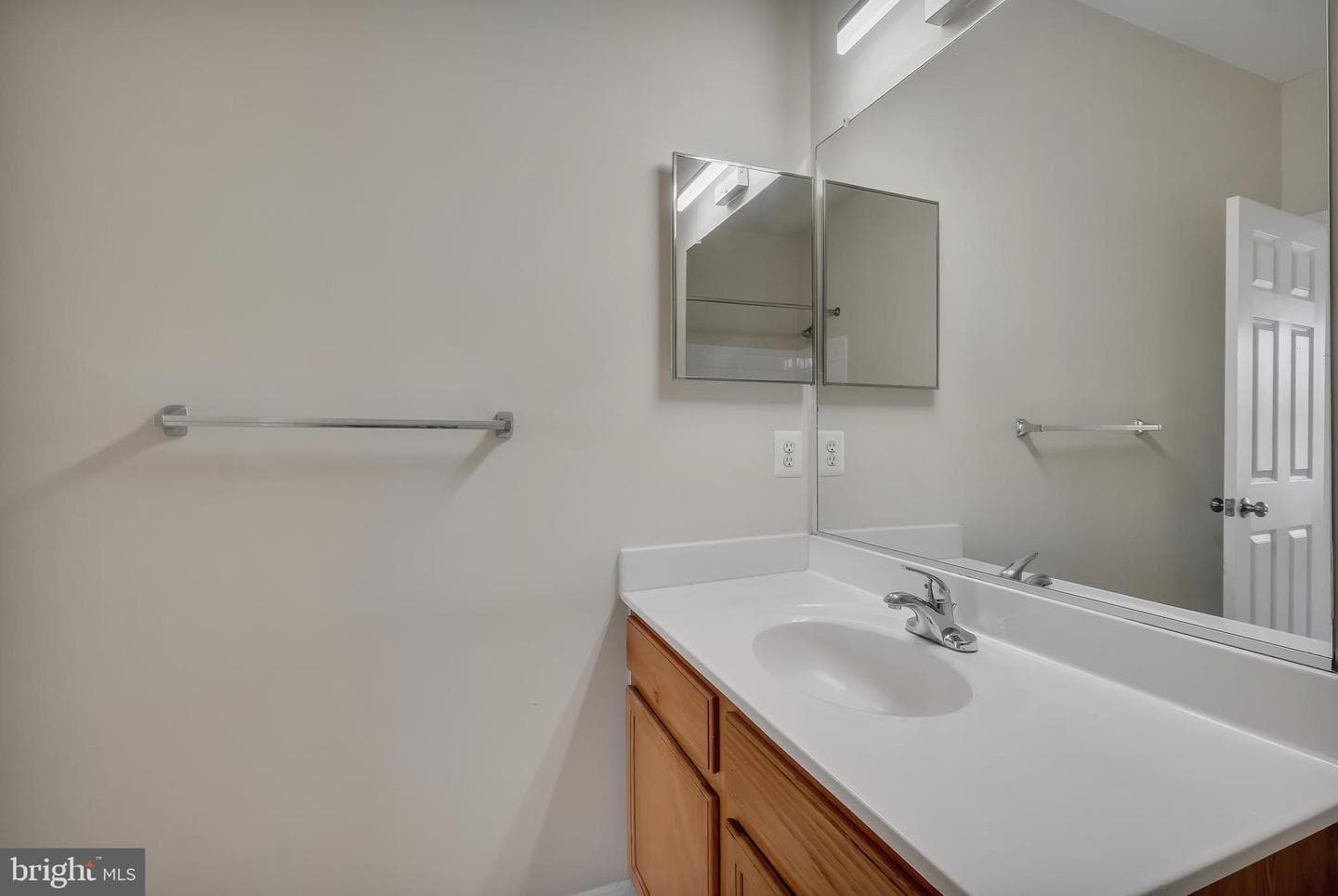 14407 Hampshire Hall Court #g-1004 photo 17