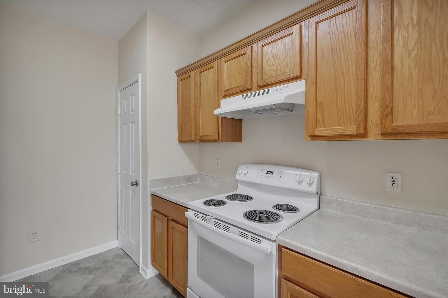 14407 Hampshire Hall Court #g-1004 photo 5