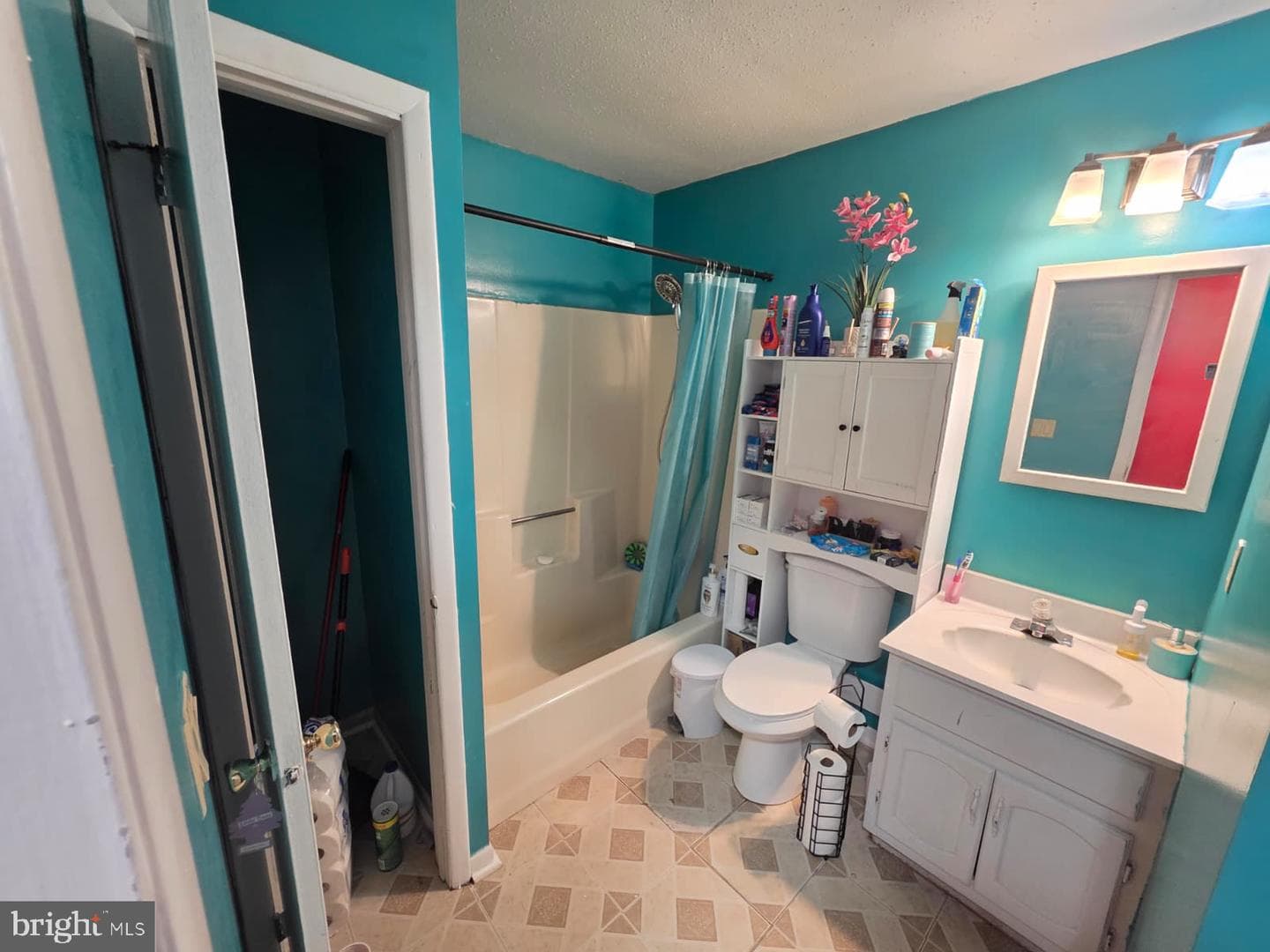 6714 Hawthorne Street photo 8