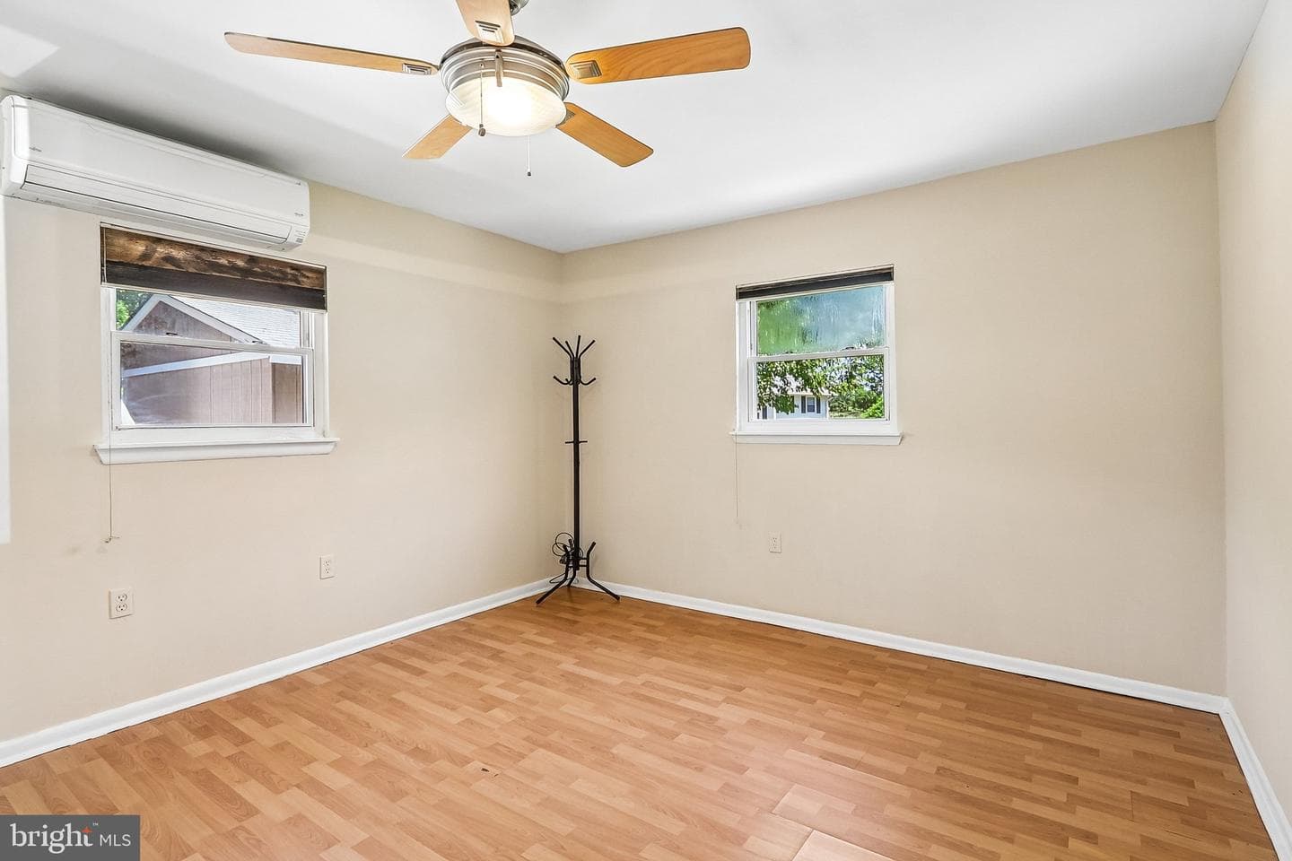 5631 Ellerbie Street photo 14