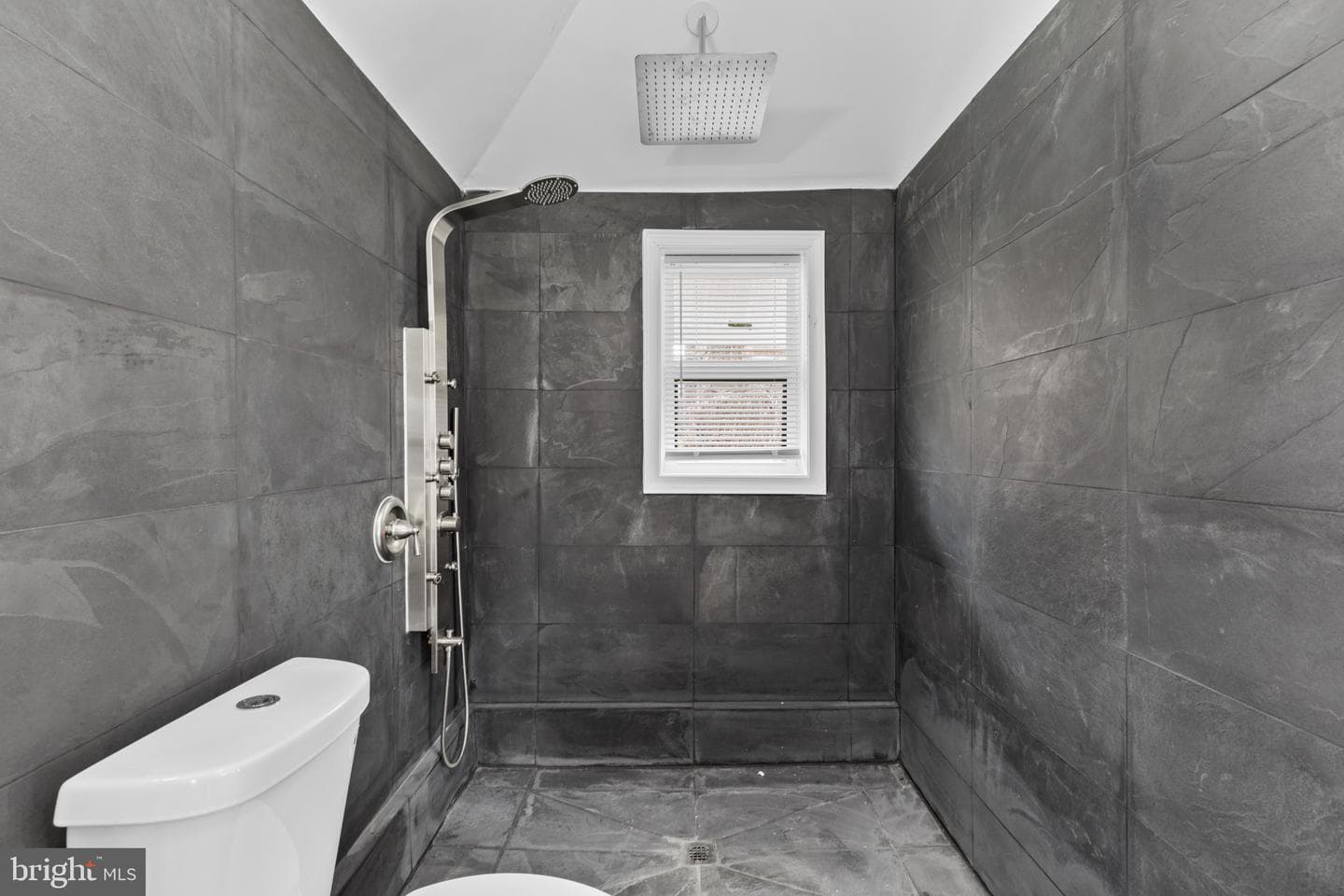 5617 36th Avenue photo 58