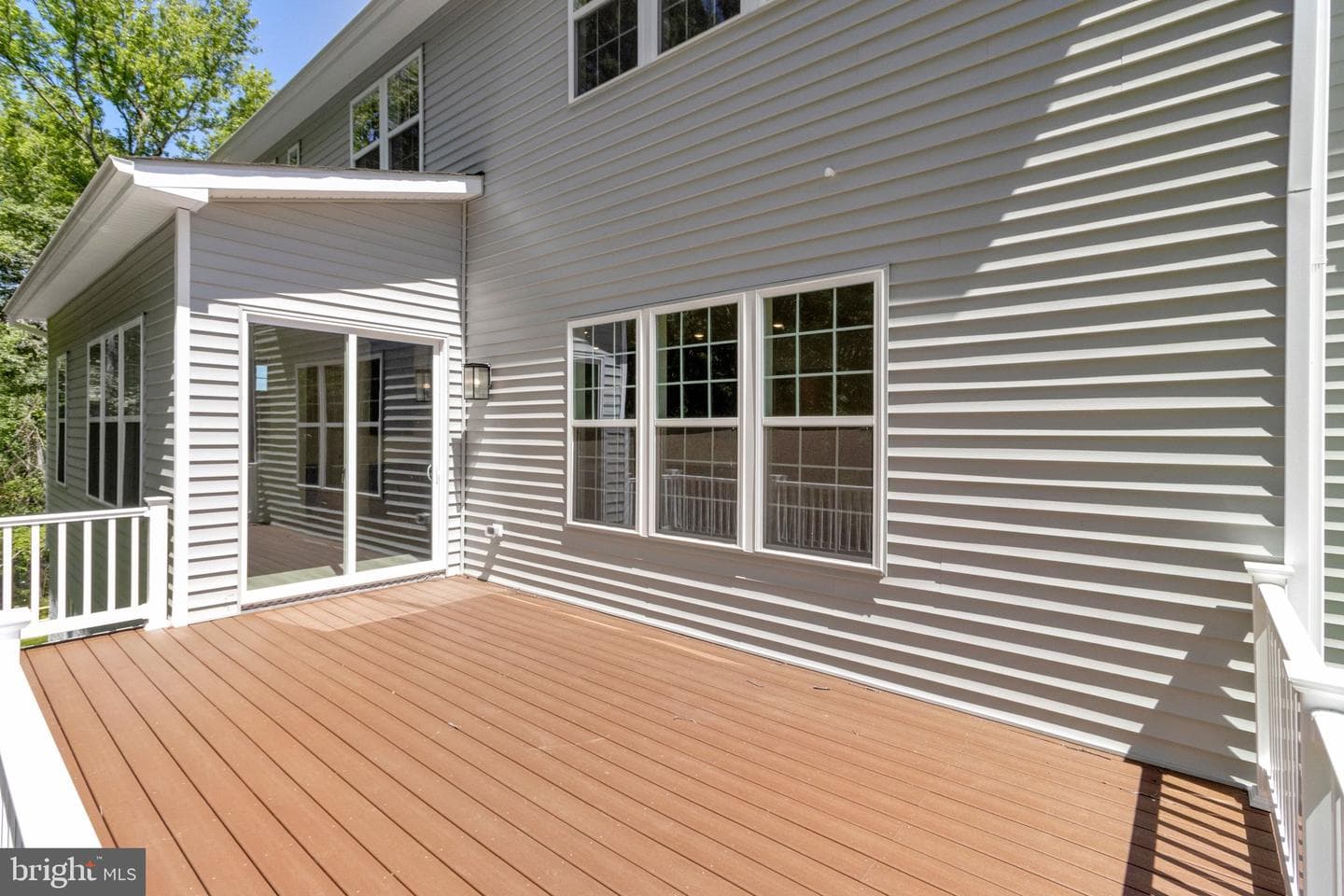 2012 Saint James Road photo 91