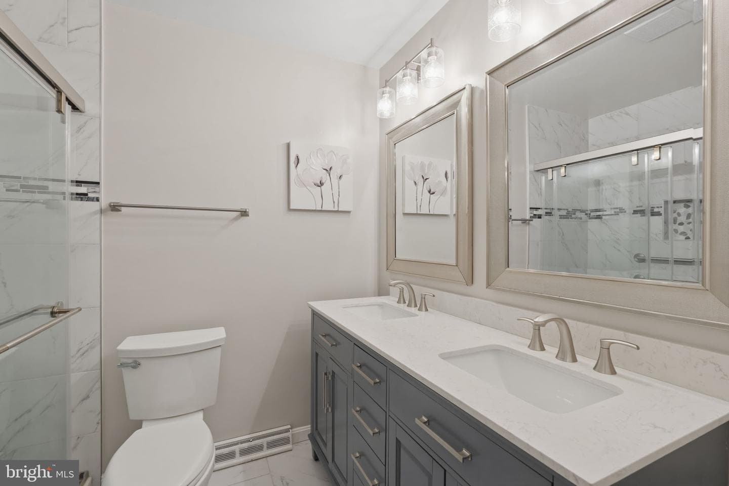 11003 Tyrone Drive photo 4