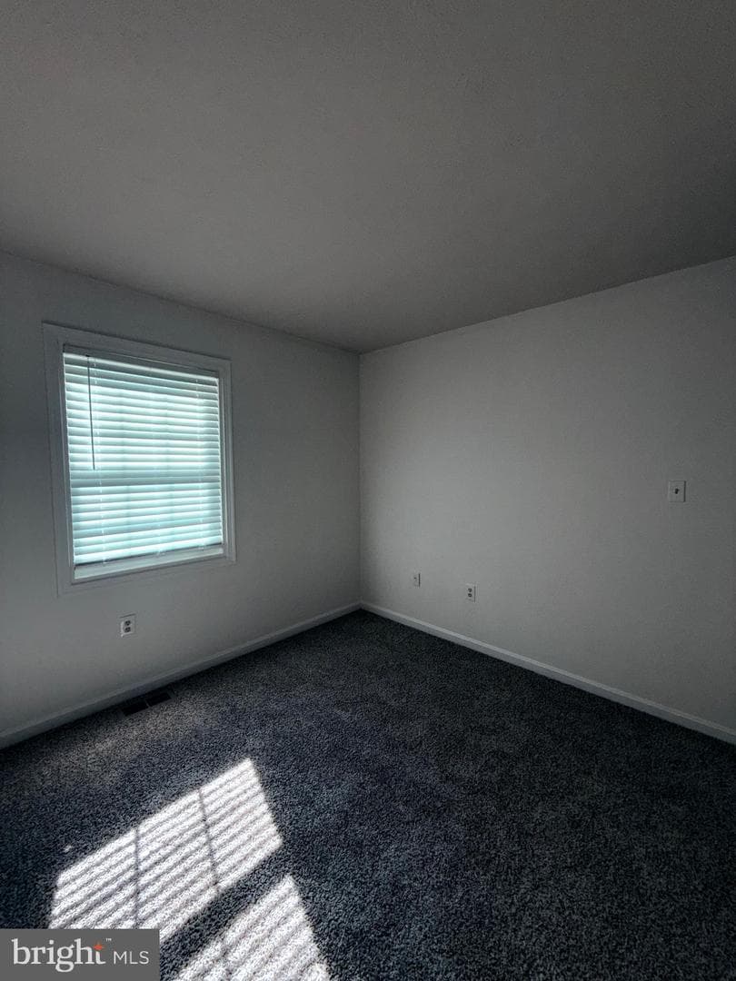 8915 Grandhaven Avenue photo 34