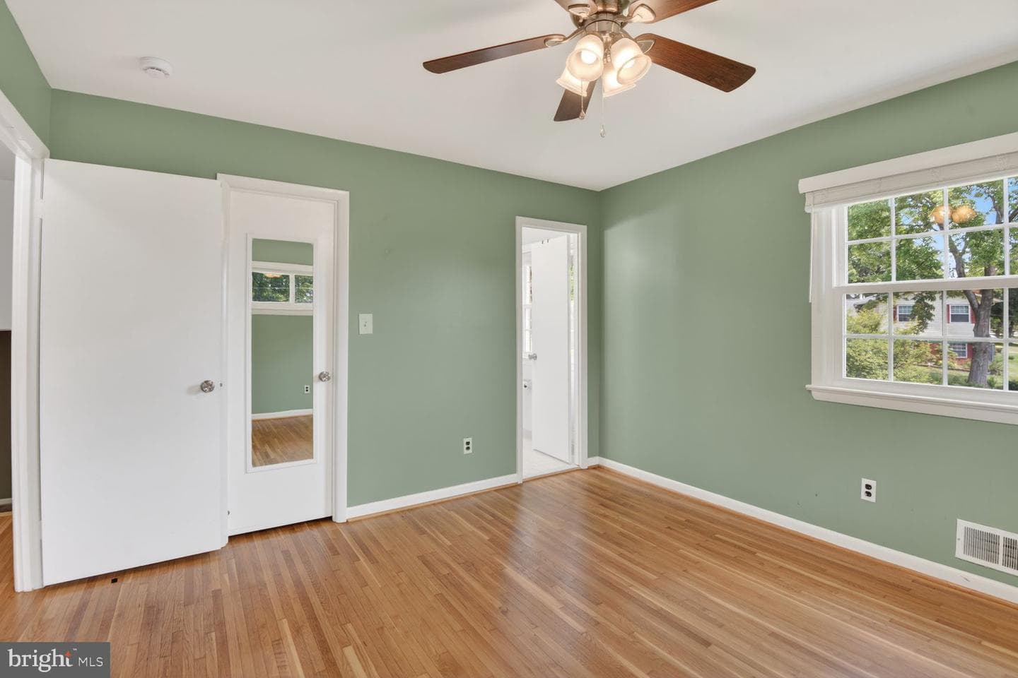 15800 Kerr Road photo 17