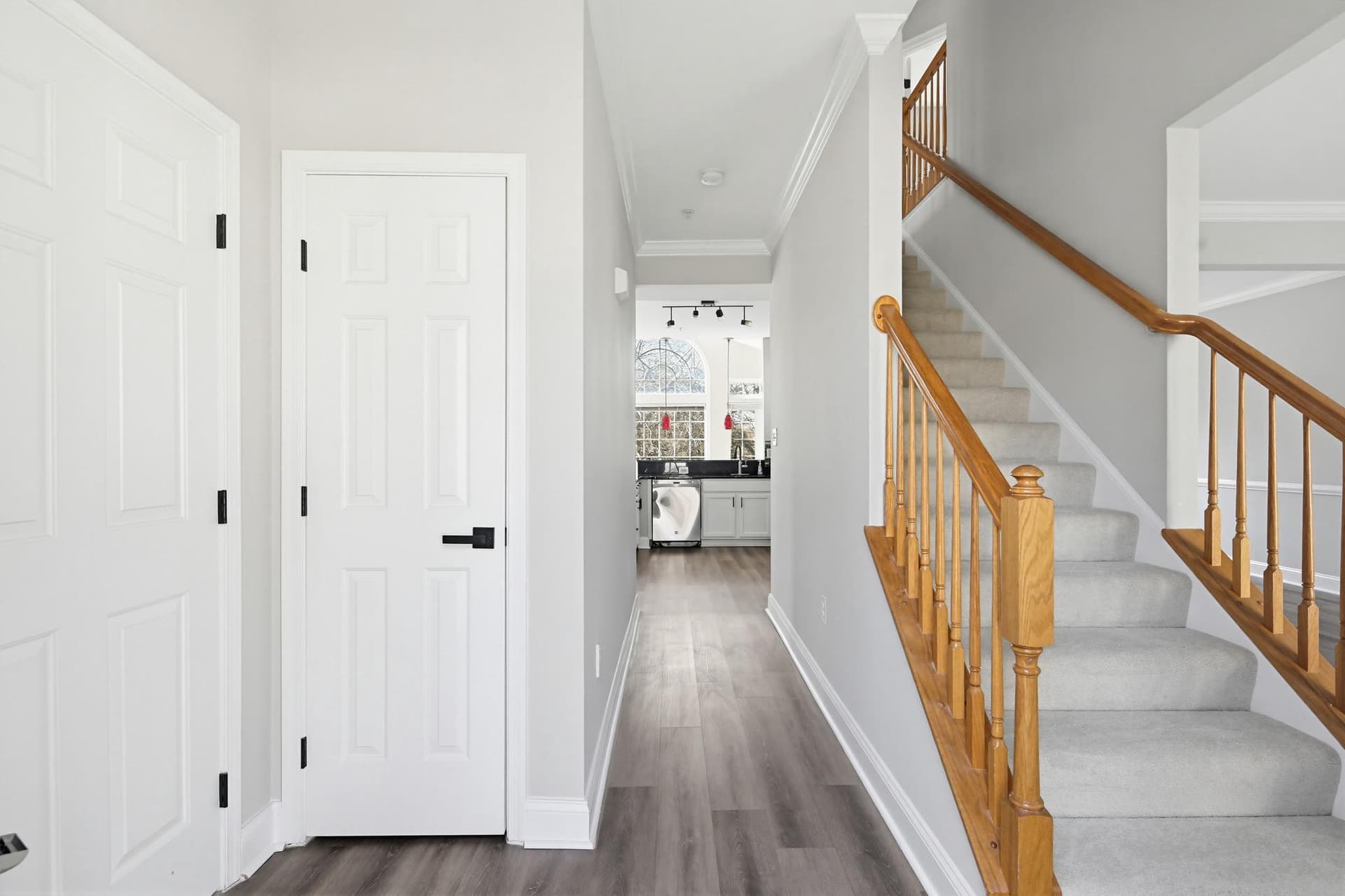 14603 Farnham Lane photo 6