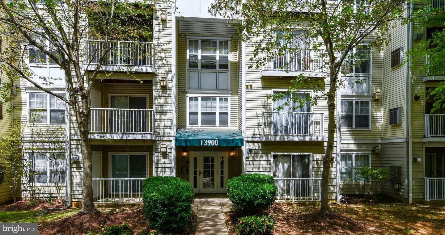 13900 Farnsworth Lane #4102 photo 3