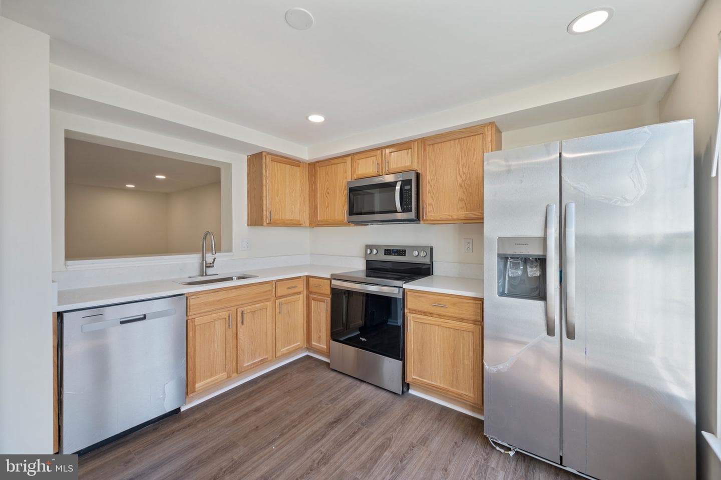 2836 Nomad Court W
