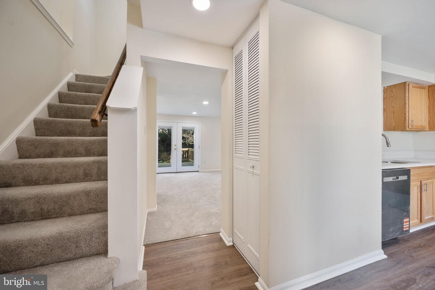 2836 Nomad Court W photo 12