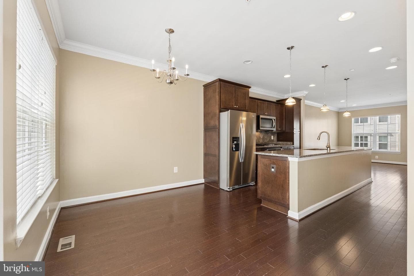 7205 Barrberry Lane photo 9