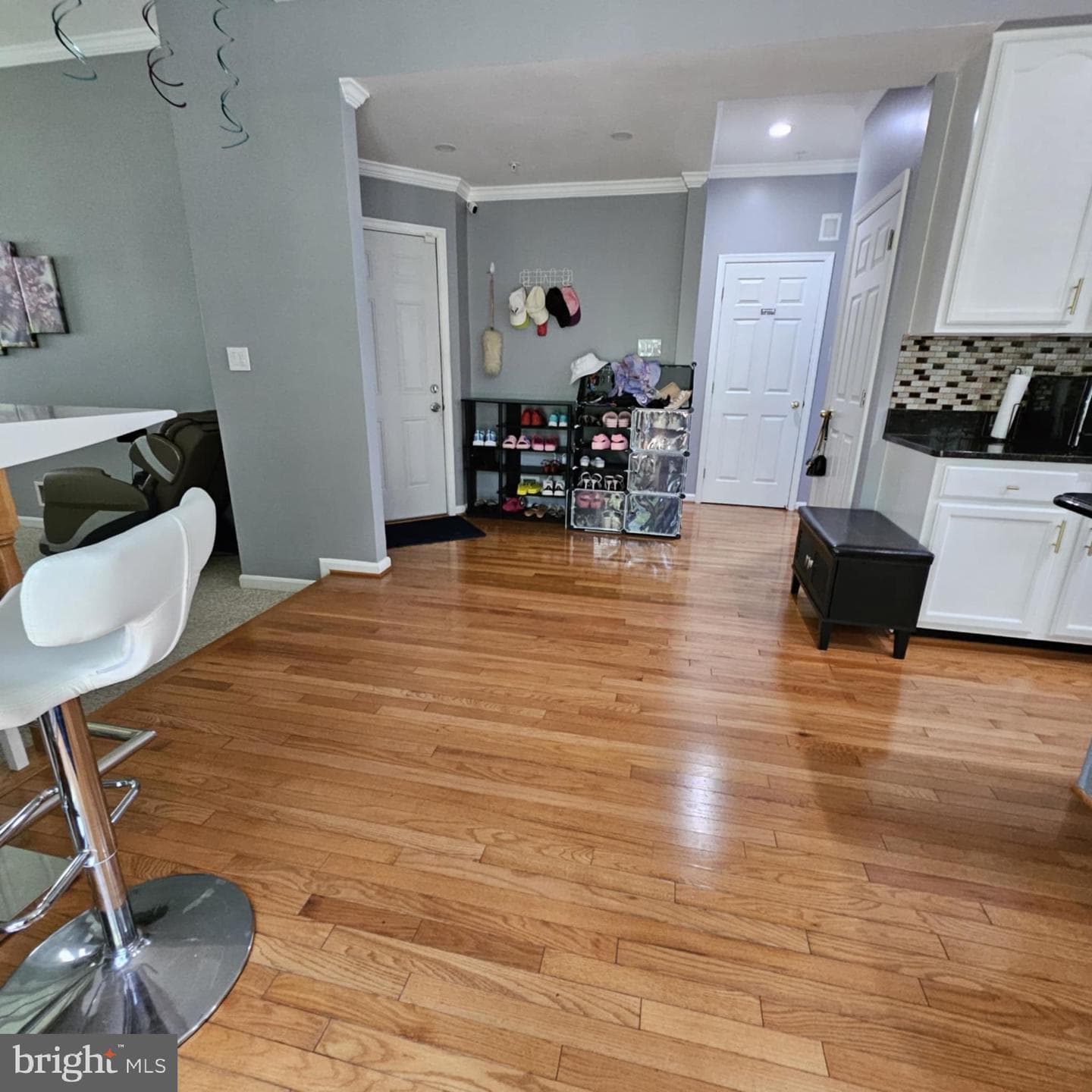 7605 Stratfield Lane photo 12