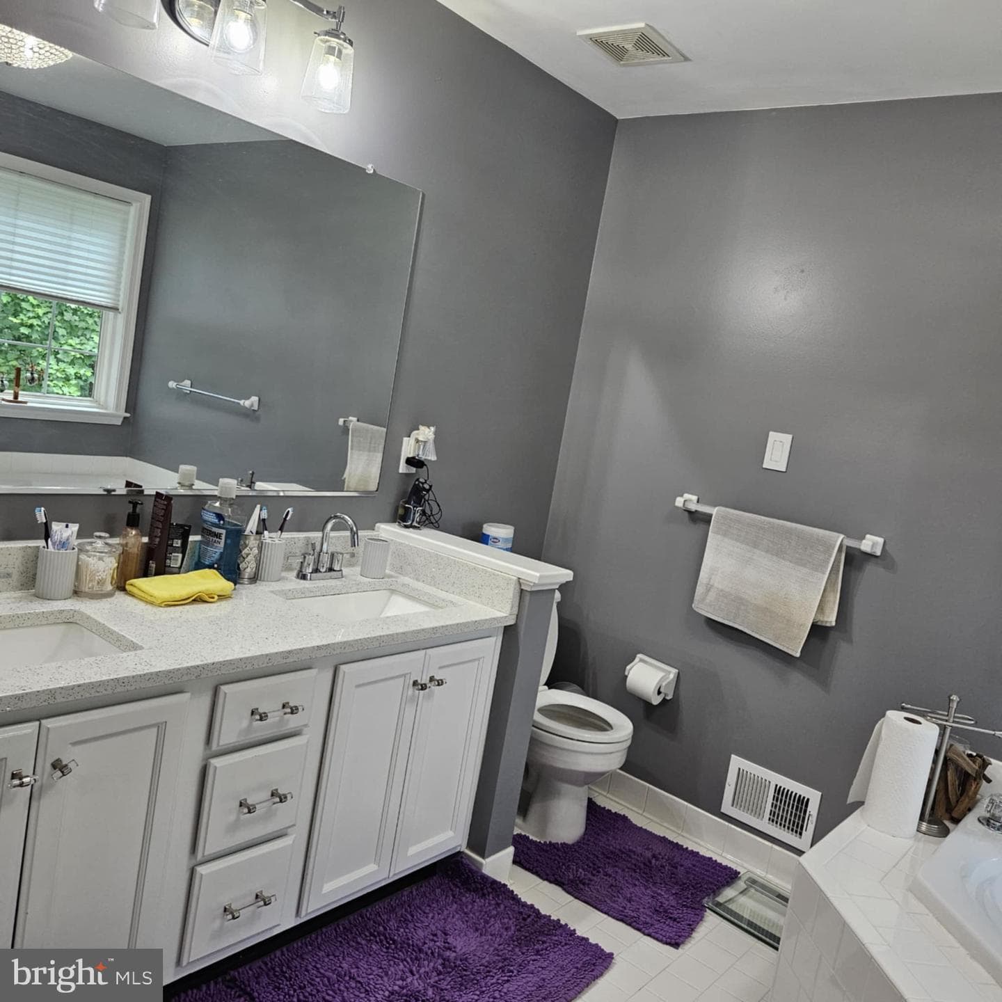 7605 Stratfield Lane photo 19