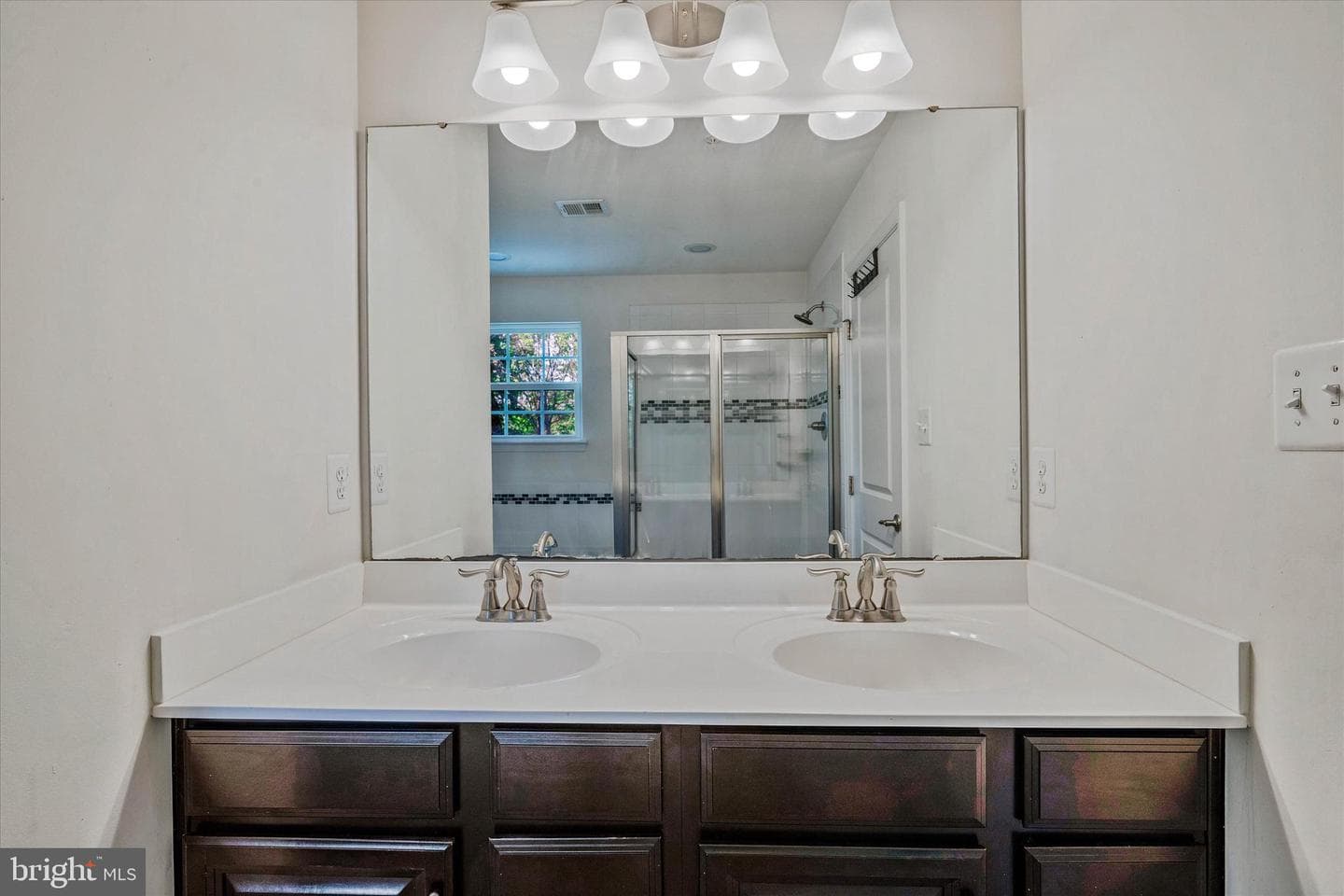 6205 Palatine Avenue photo 47