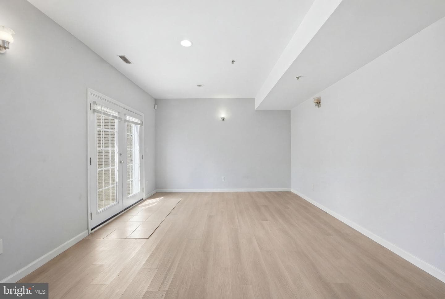 8102 Ash Avenue photo 33