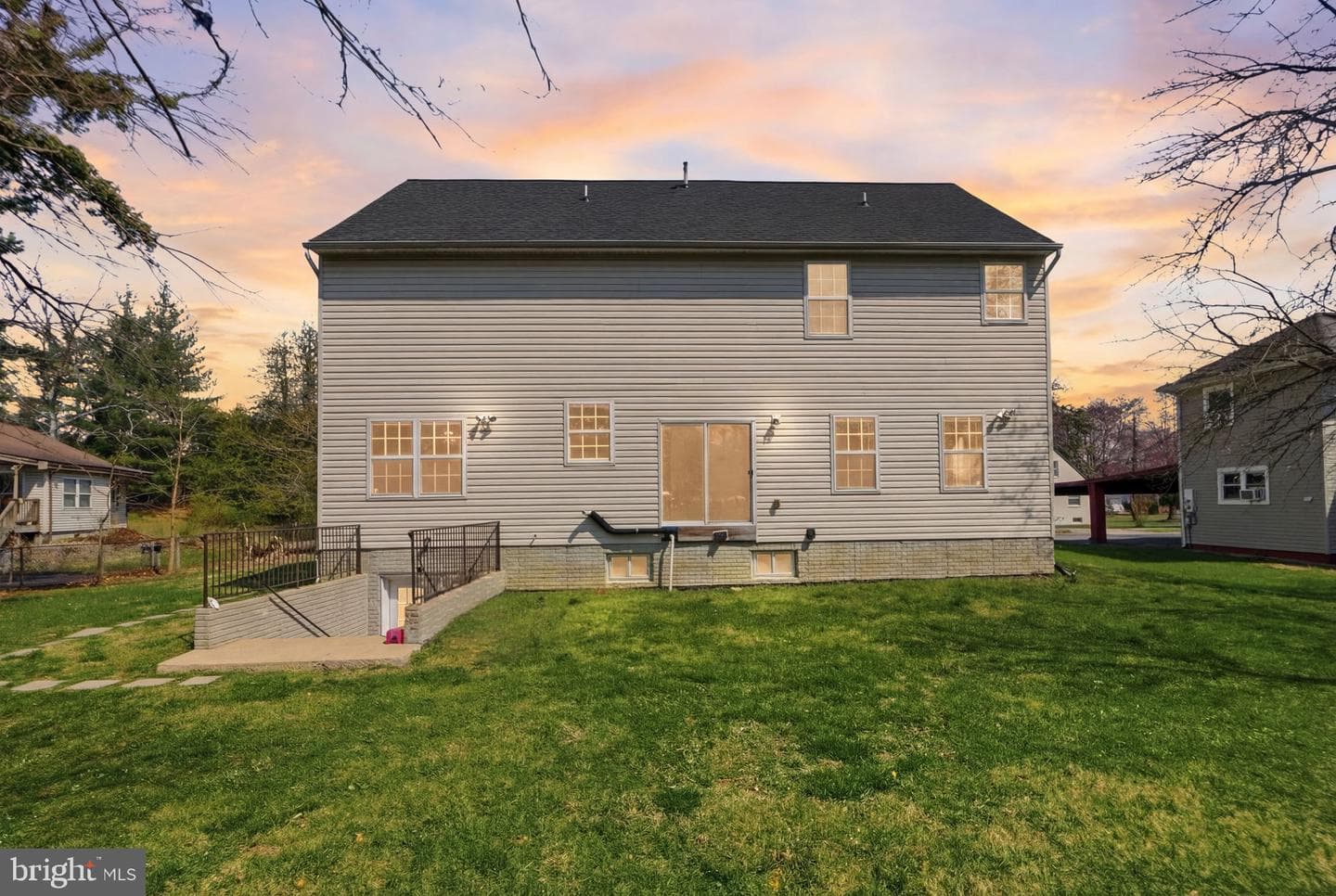 8102 Ash Avenue photo 46