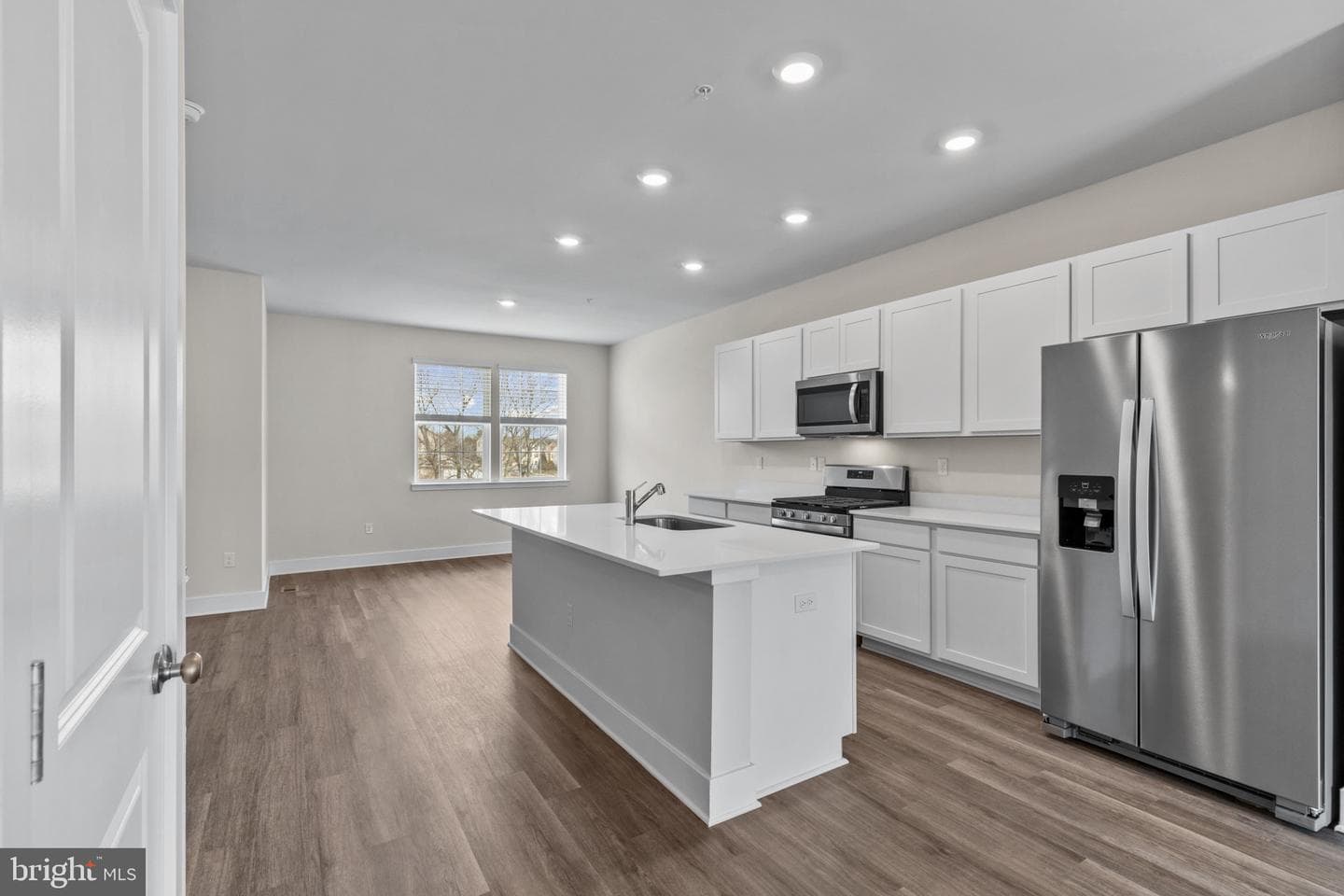 5217 Water Lily Way photo 10