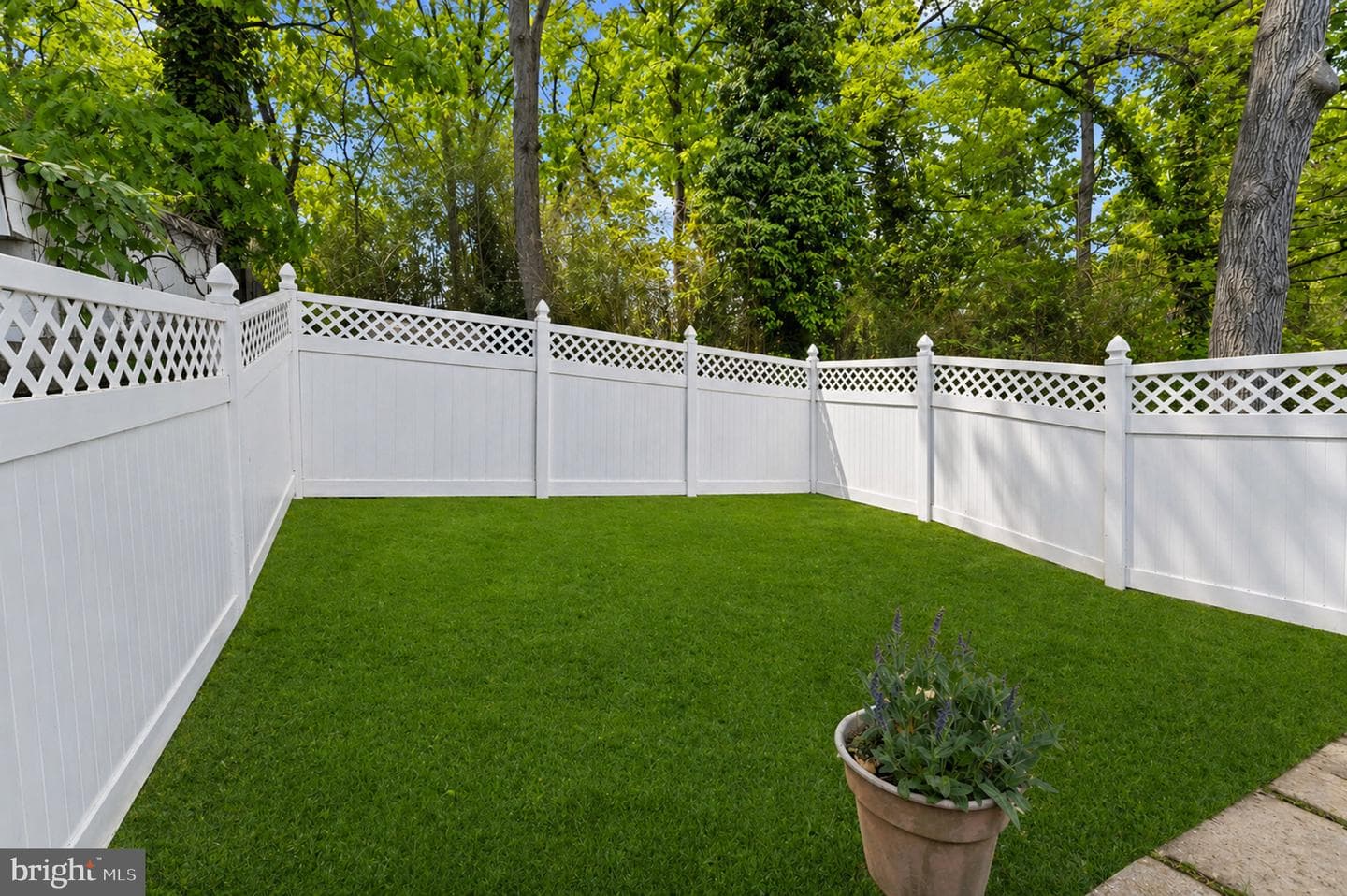 8252 Imperial Drive #7-J photo 31