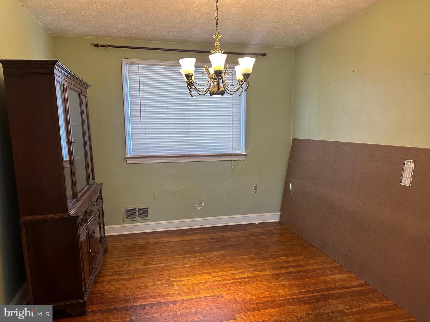 1504 5th Street photo 5