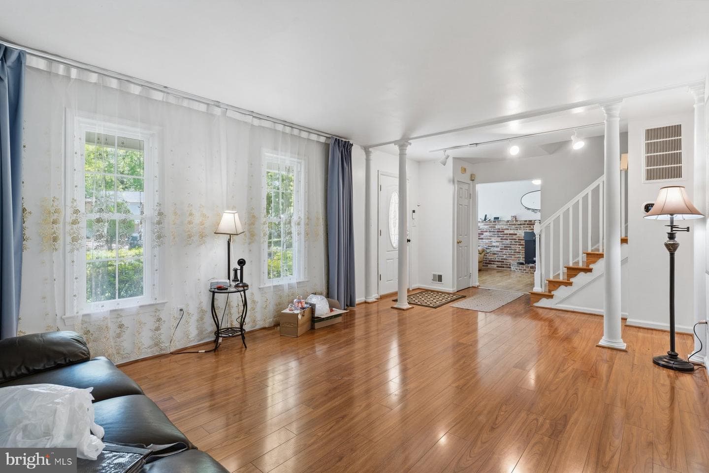 8931 Bluffwood Lane photo 3