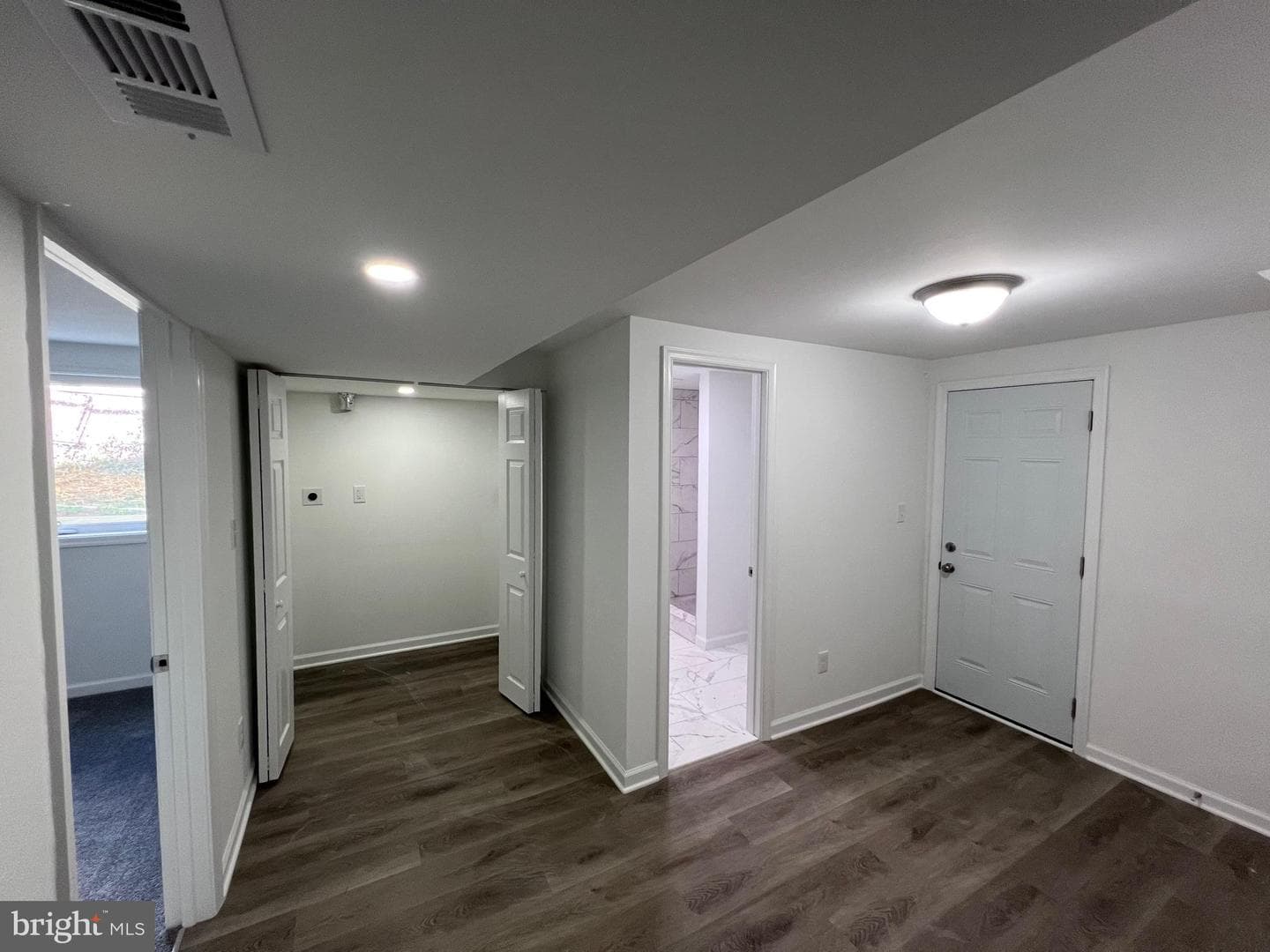 5405 Newby Avenue photo 8