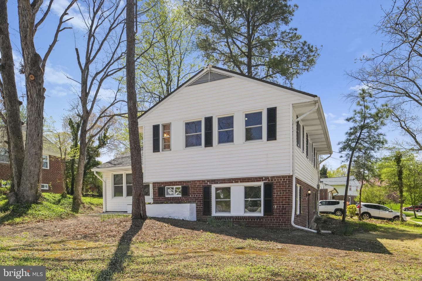 8405 Ravenswood photo 54