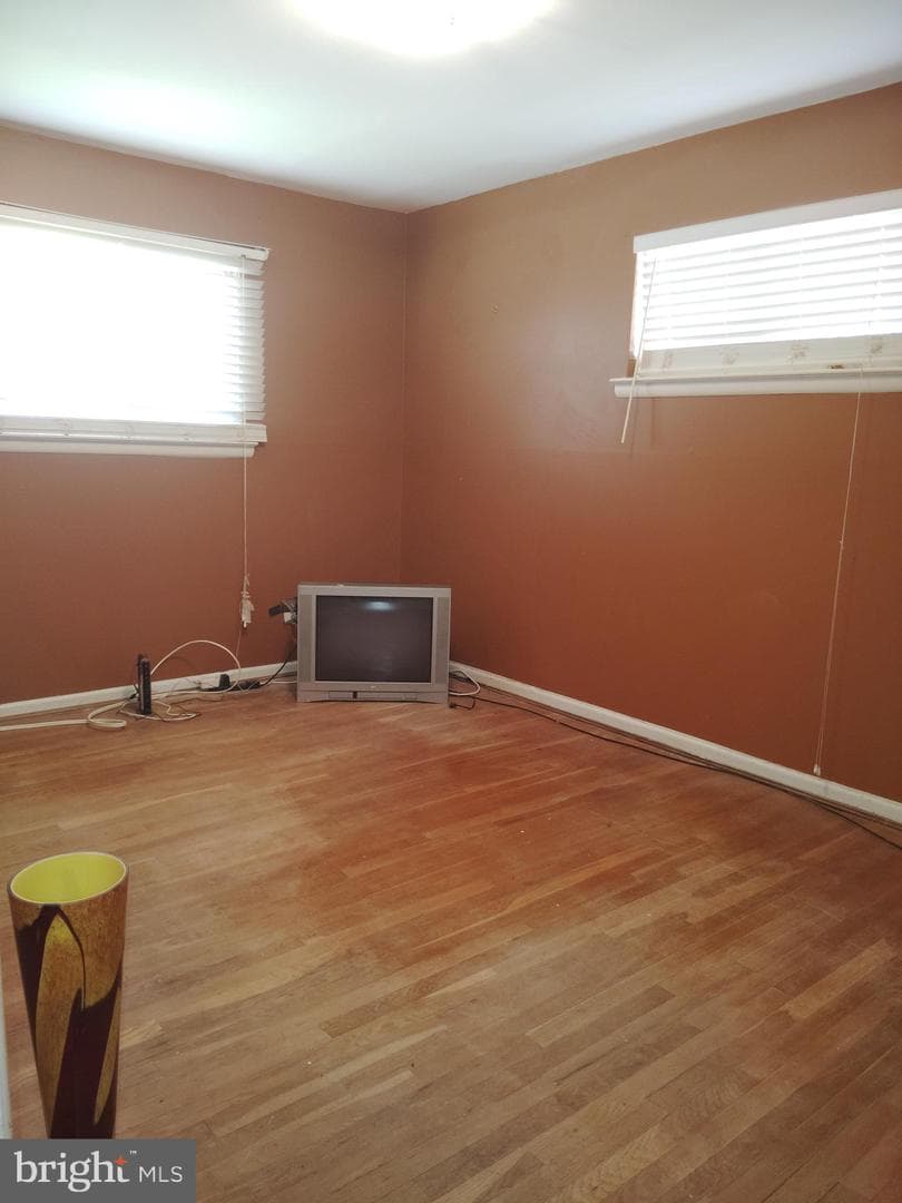 4106 Saint Clair Place photo 13