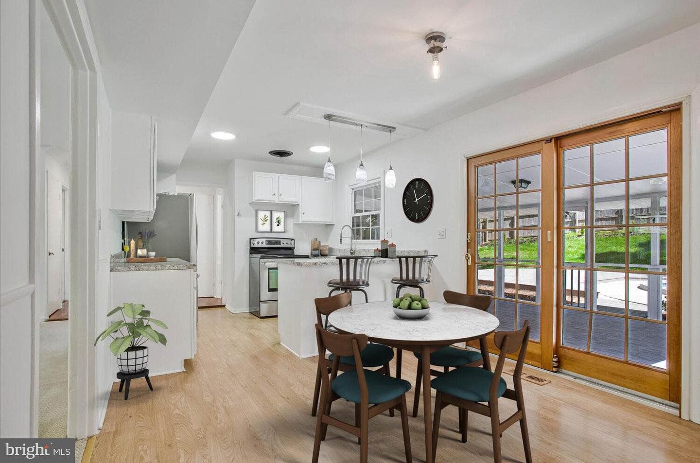 2912 Barrister Lane photo 4
