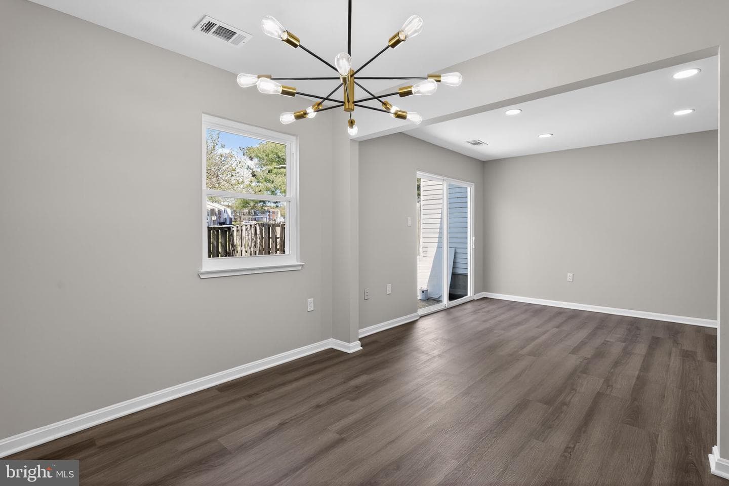 7509 Courtney Place photo 15